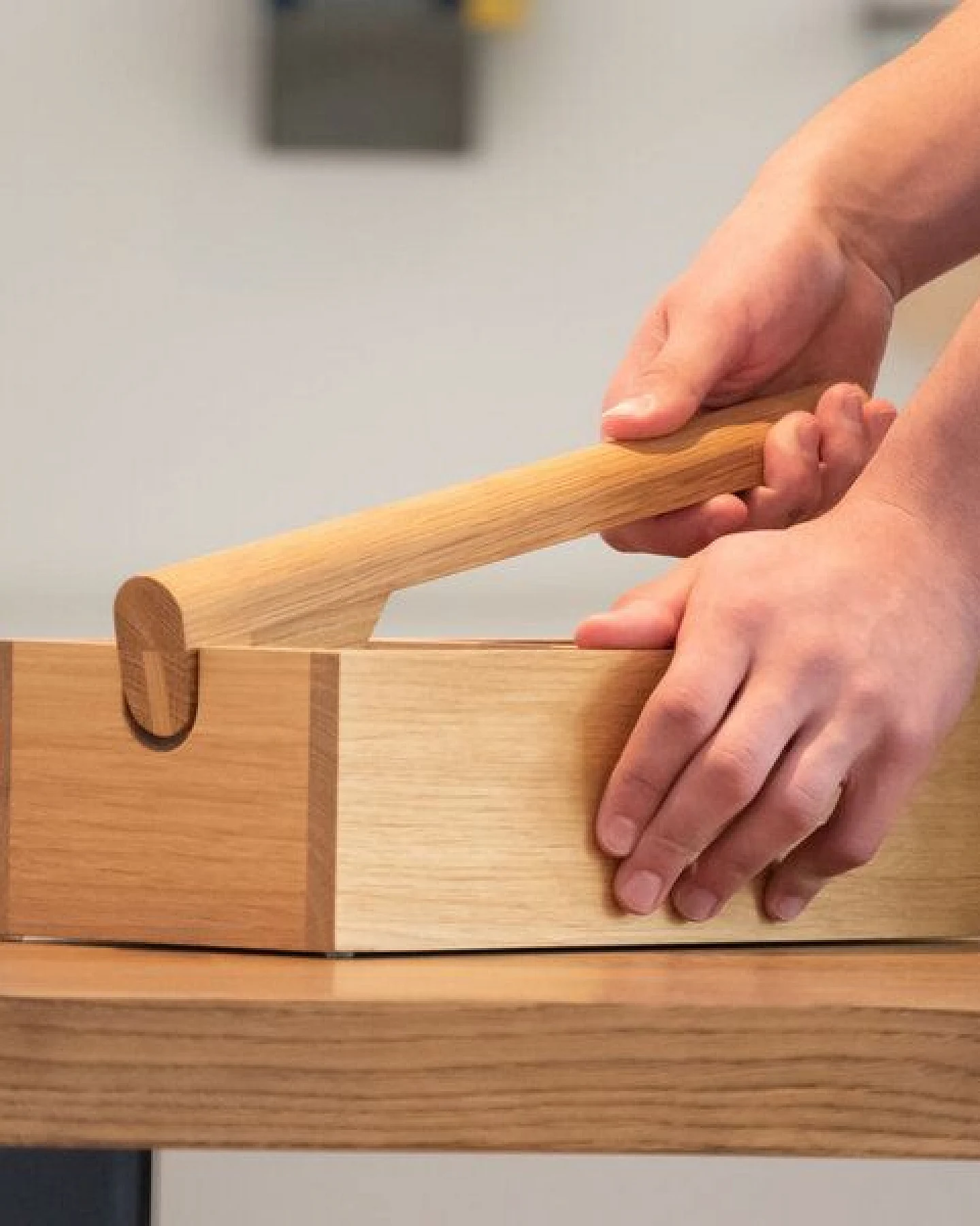 4betterdays Edler Nussknacker aus Eiche - Handarbeit aus Deutschland – Ansicht 4