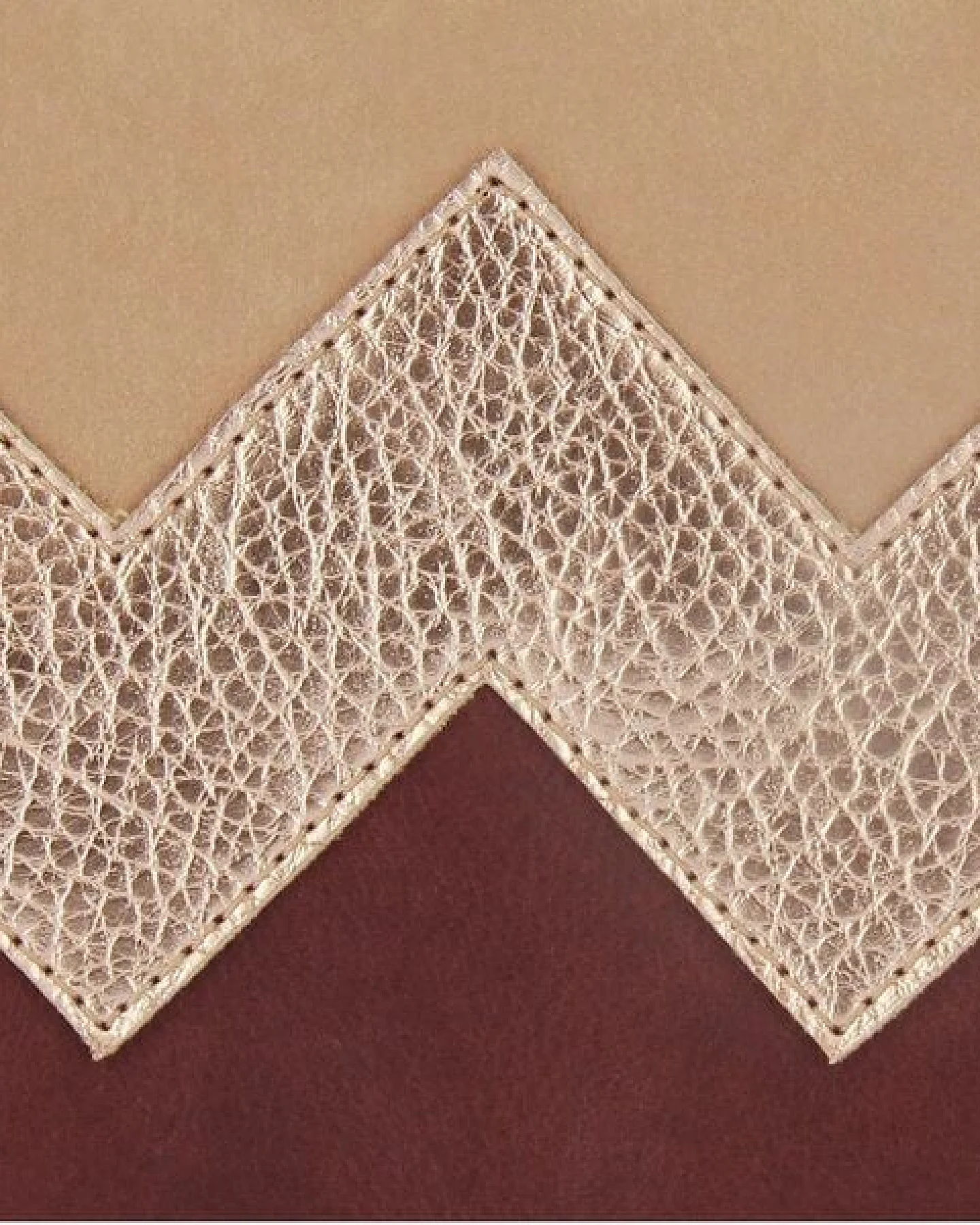 lille mus Zick-Zack-Clutch ZILIA mit Umhängekette – Ansicht 4