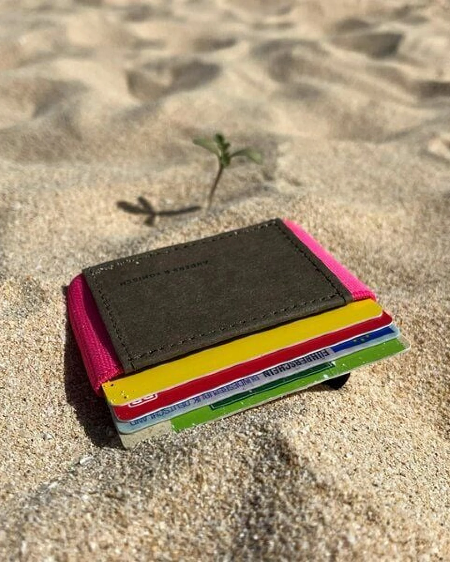 ANDERS & KOMISCH Mini Portemonnaie mit Münzfach A&K MINI CLASSIC - Slim Wallet Braun – Ansicht 3