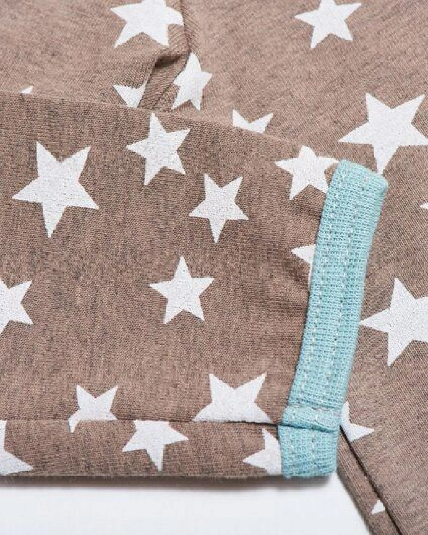 Cheeky Apple Langarm Shirt "Stars taupe" aus 95% Bio-Baumwolle, 5% Elasthan – Ansicht 2