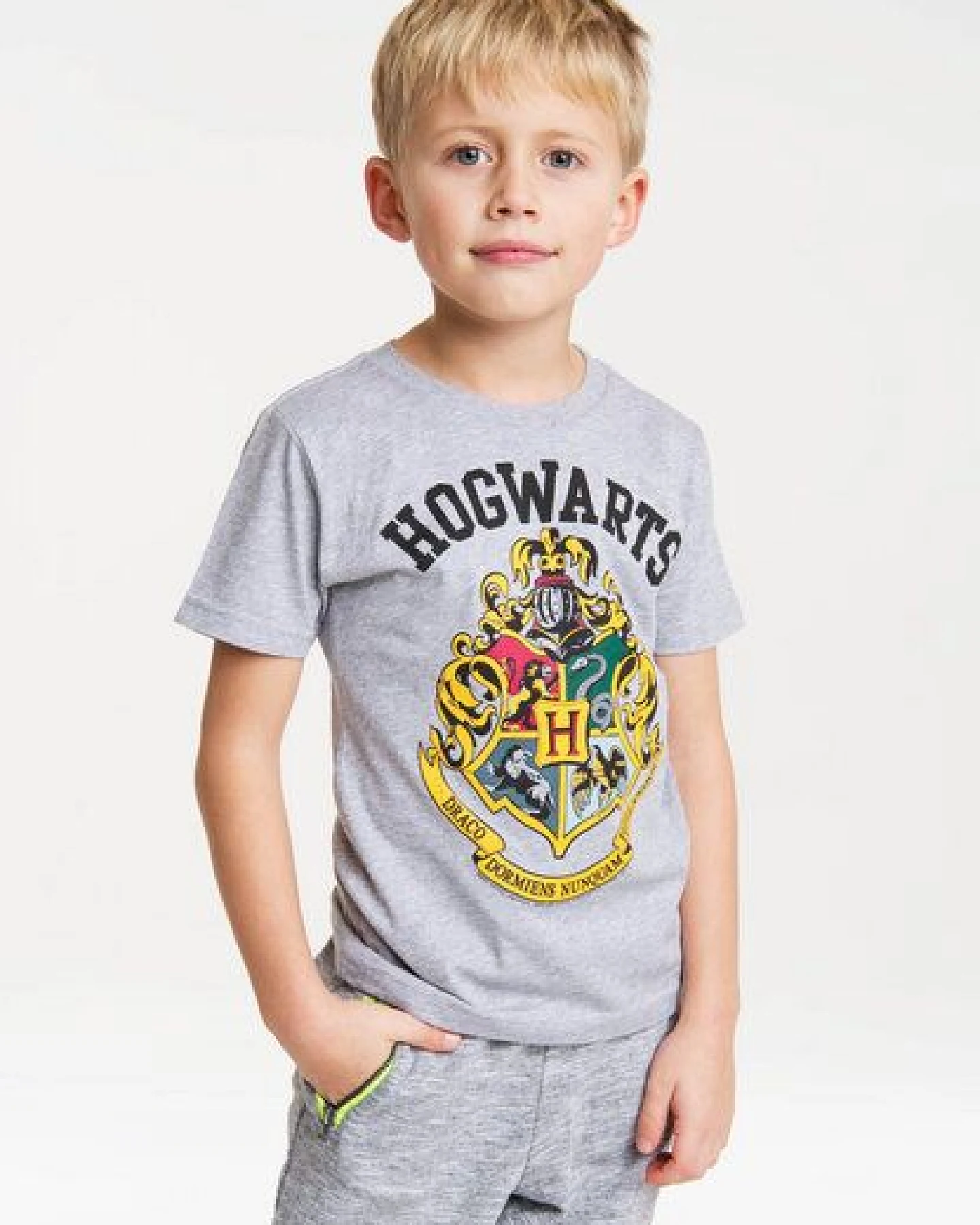 LOGOSH!RT LOGOSHIRT - Harry Potter - Hogwarts - Logo - Kinder - Bio T-Shirt – Ansicht 3