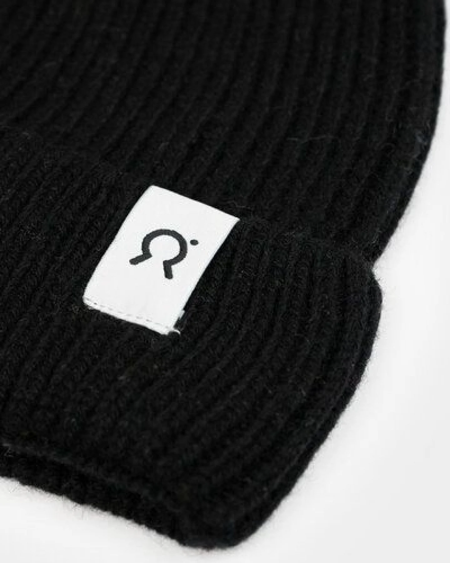Rifò - Circular Fashion Made in Italy Recycelte Kaschmir-Mütze - Marcello – Ansicht 3