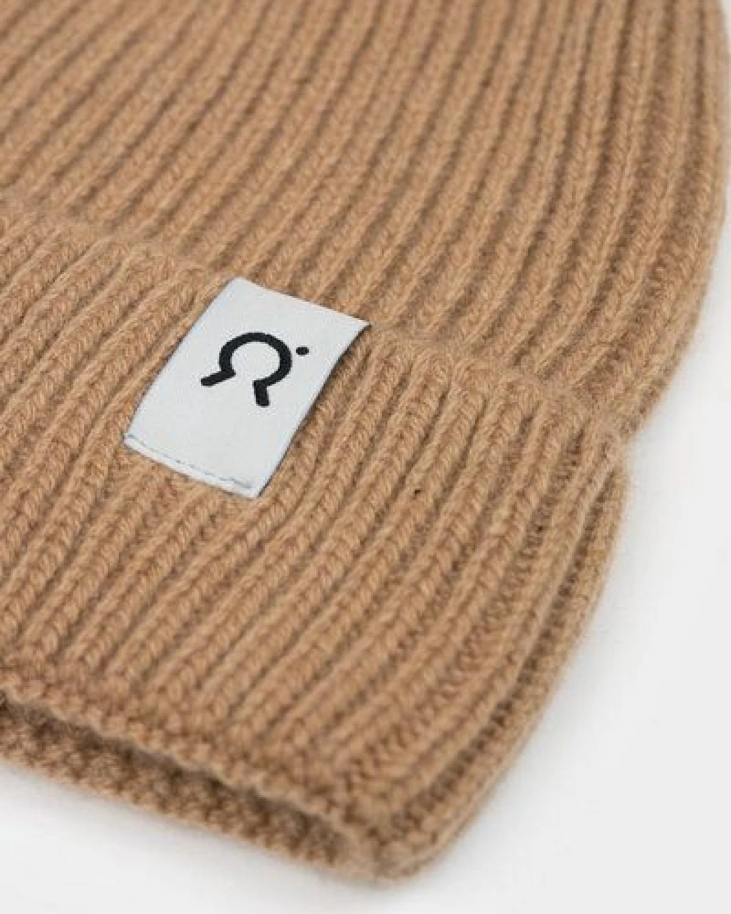 Rifò - Circular Fashion Made in Italy Recycelte Kaschmir-Mütze - Marcello – Ansicht 2