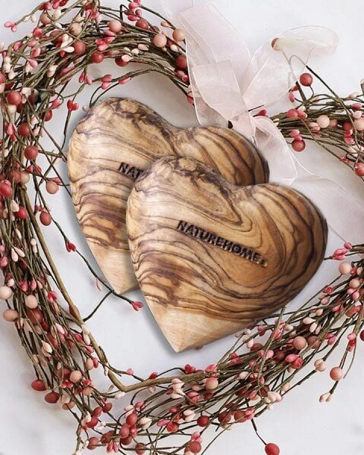 NATUREHOME Herzen Handschmeichler Olivenholz Geschenk-Set Handarbeit