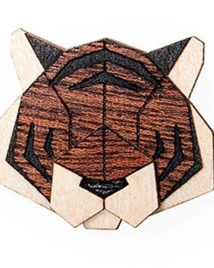 BeWooden Brosche aus Holz - Tiger
