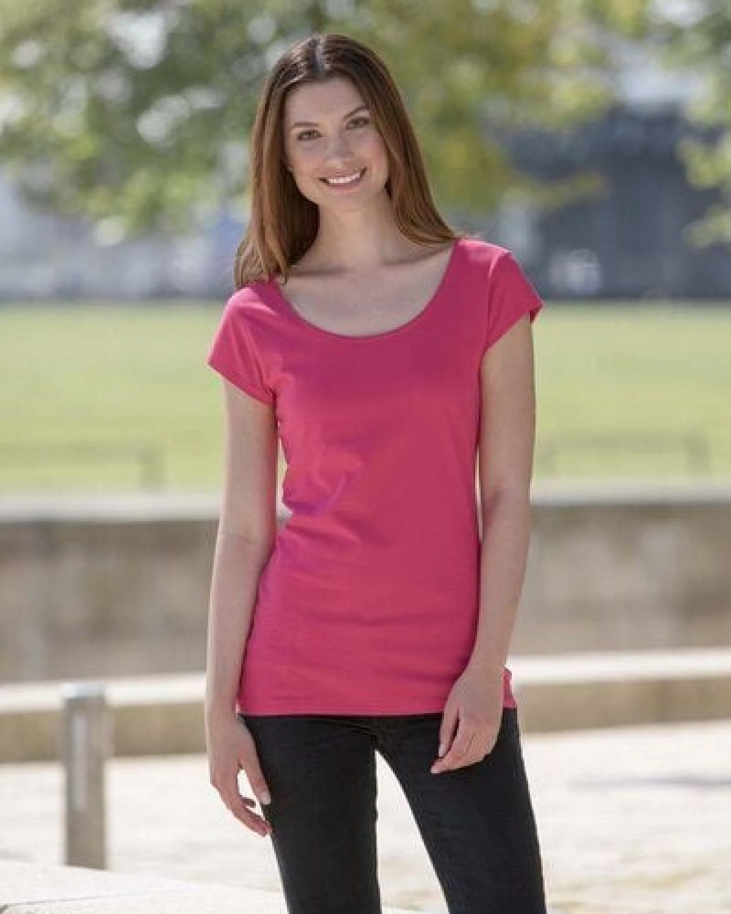Neutral® Damen T-Shirt von Neutral Bio Baumwolle Round Neck – Ansicht 2