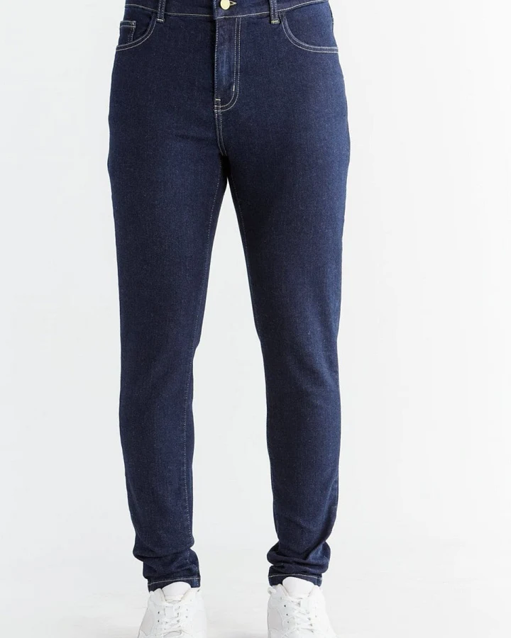 Evermind Herren vegan Jeans Skinny Fit Dunkles Schieferblau