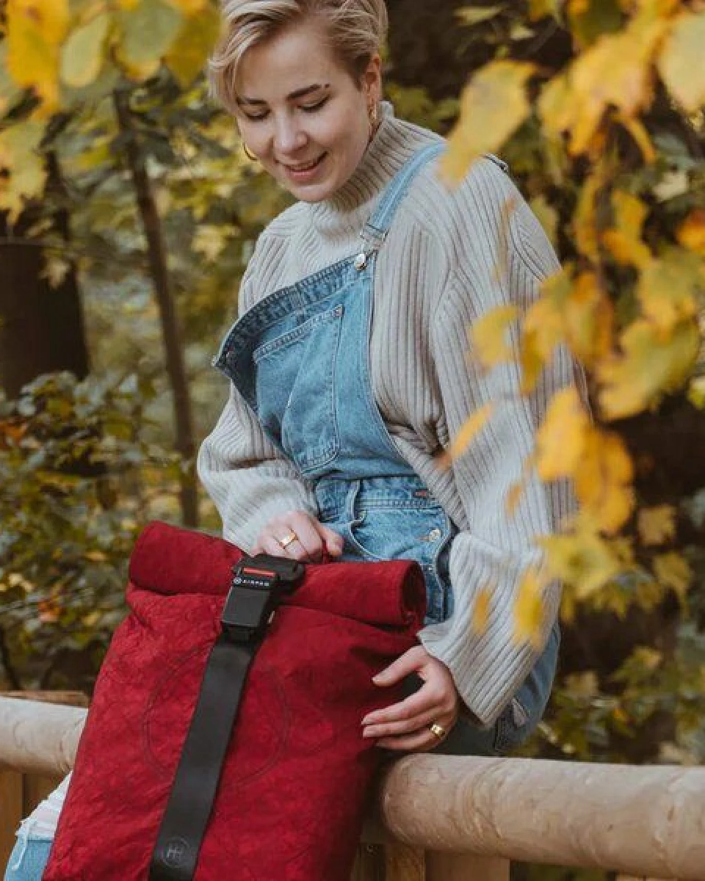 Airpaq Rucksack aus unkaputtbarem Automaterial – Ansicht 2