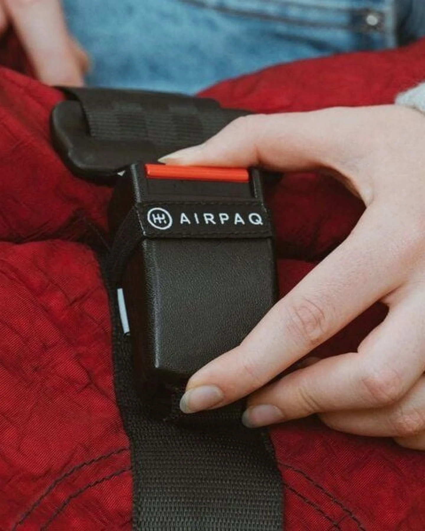 Airpaq Rucksack aus unkaputtbarem Automaterial – Ansicht 4