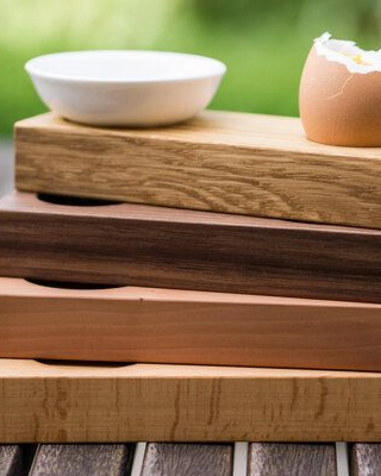 klotzaufklotz Eierbecher in verschiedenen Holzarten – Ansicht 3