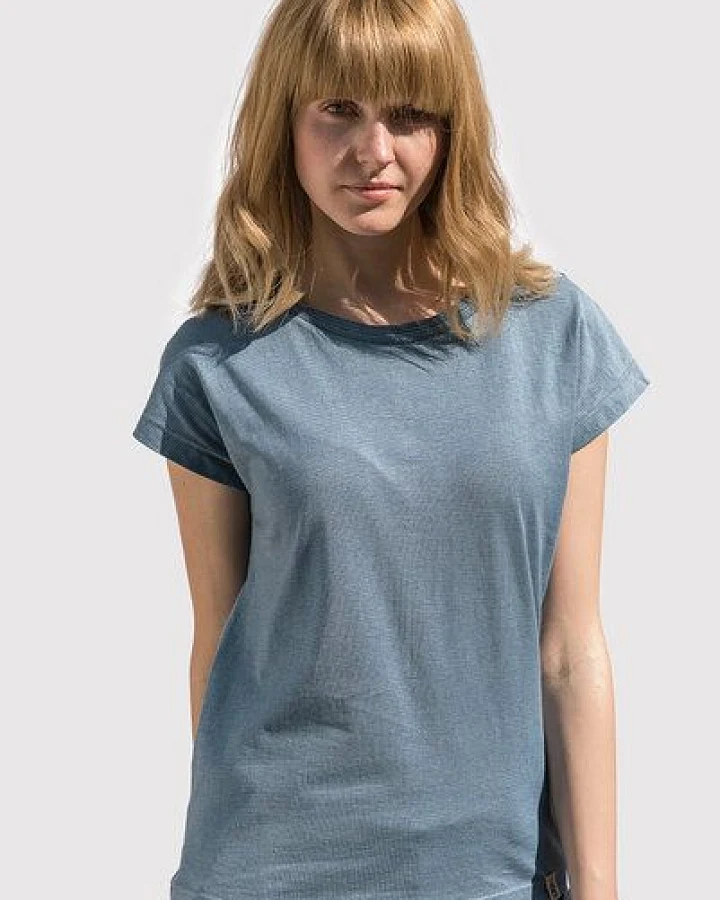 Blau