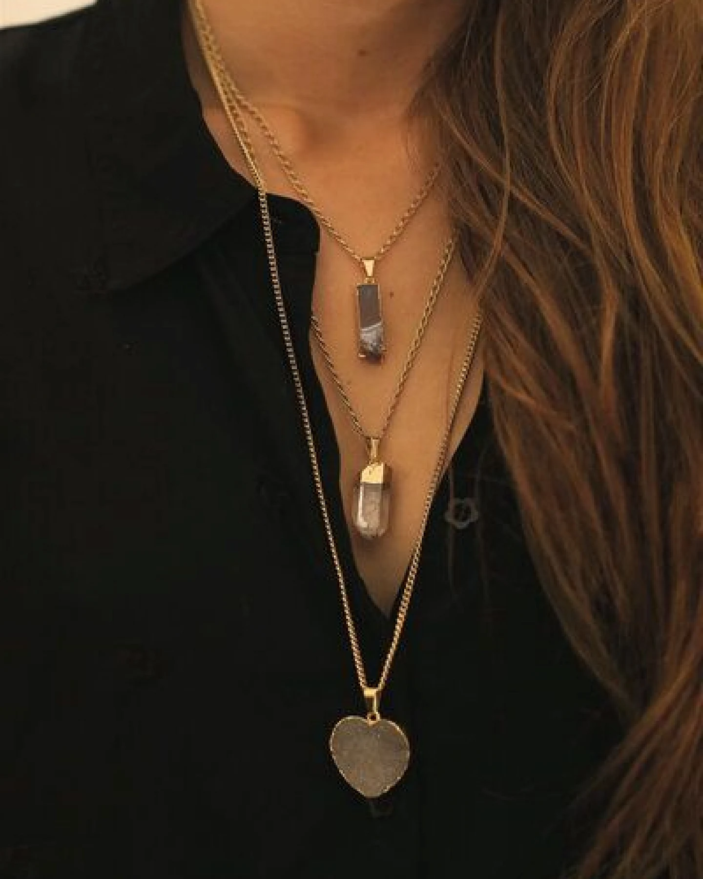 Crystal and Sage Arwen - vergoldete Amethyst Halskette – Ansicht 3