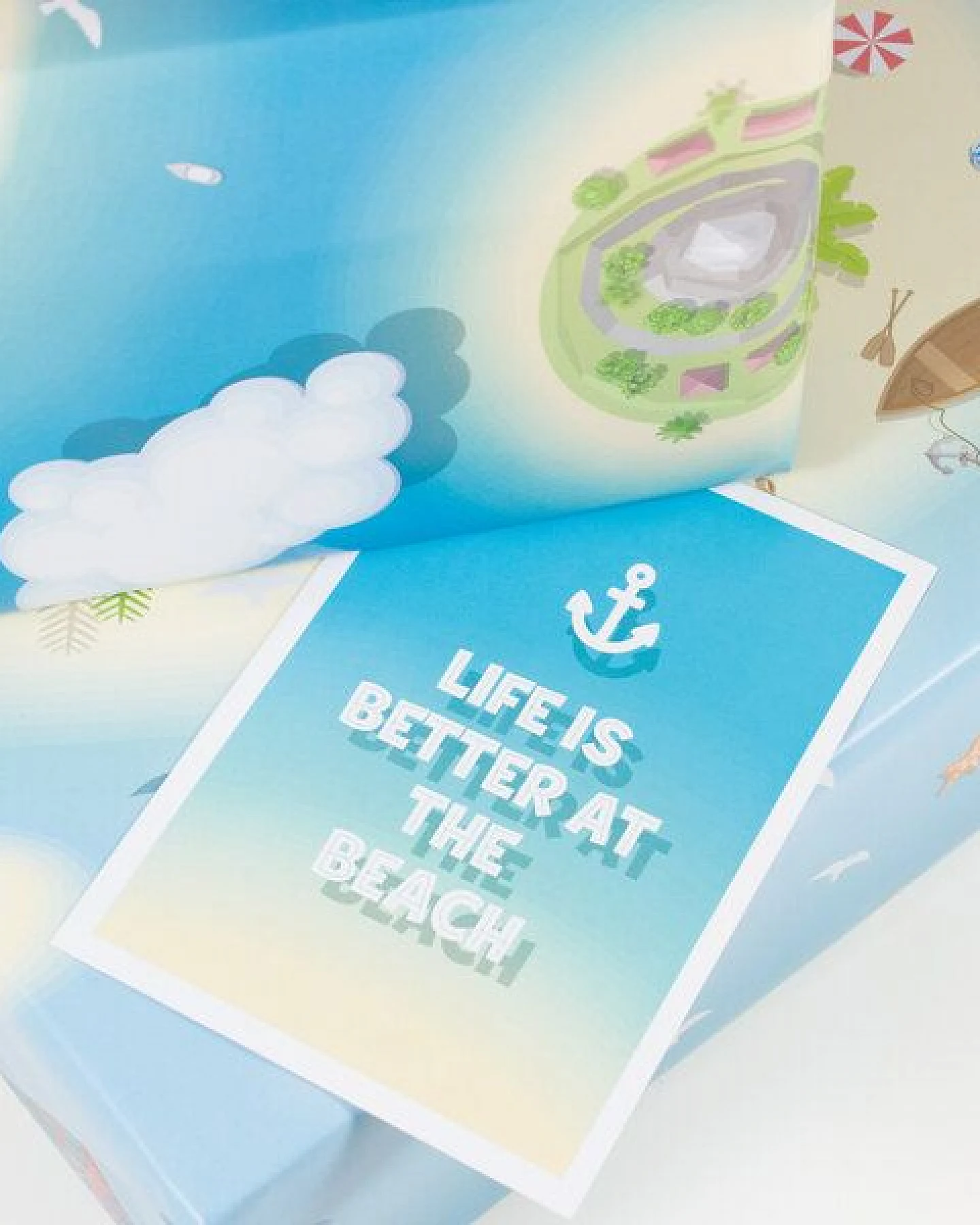 Bow & Hummingbird Postkarte "Life is better at ..." – Ansicht 2