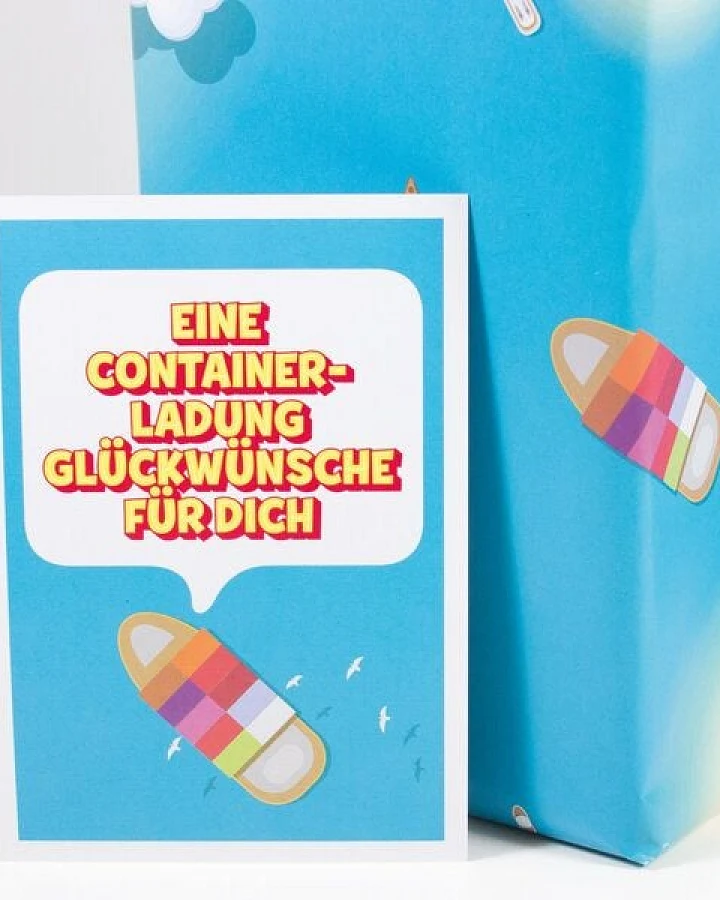 Bow & Hummingbird Postkarte Containerladung