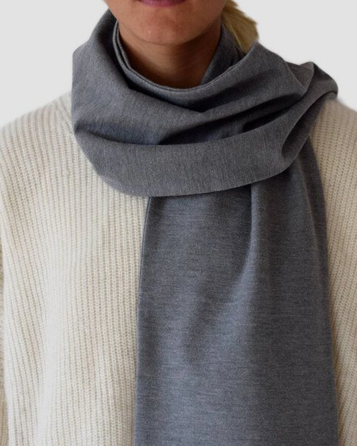 Lou-i Winterschal für Damen und Herren - Warmer Baumwollschal Made in Germany – Ansicht 2