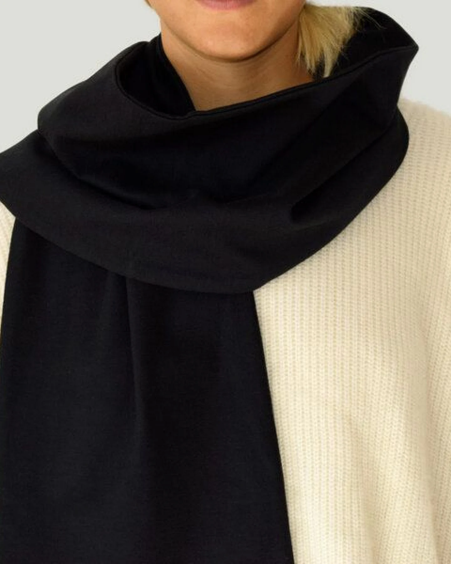 Lou-i Winterschal für Damen und Herren - Warmer Baumwollschal Made in Germany – Ansicht 2