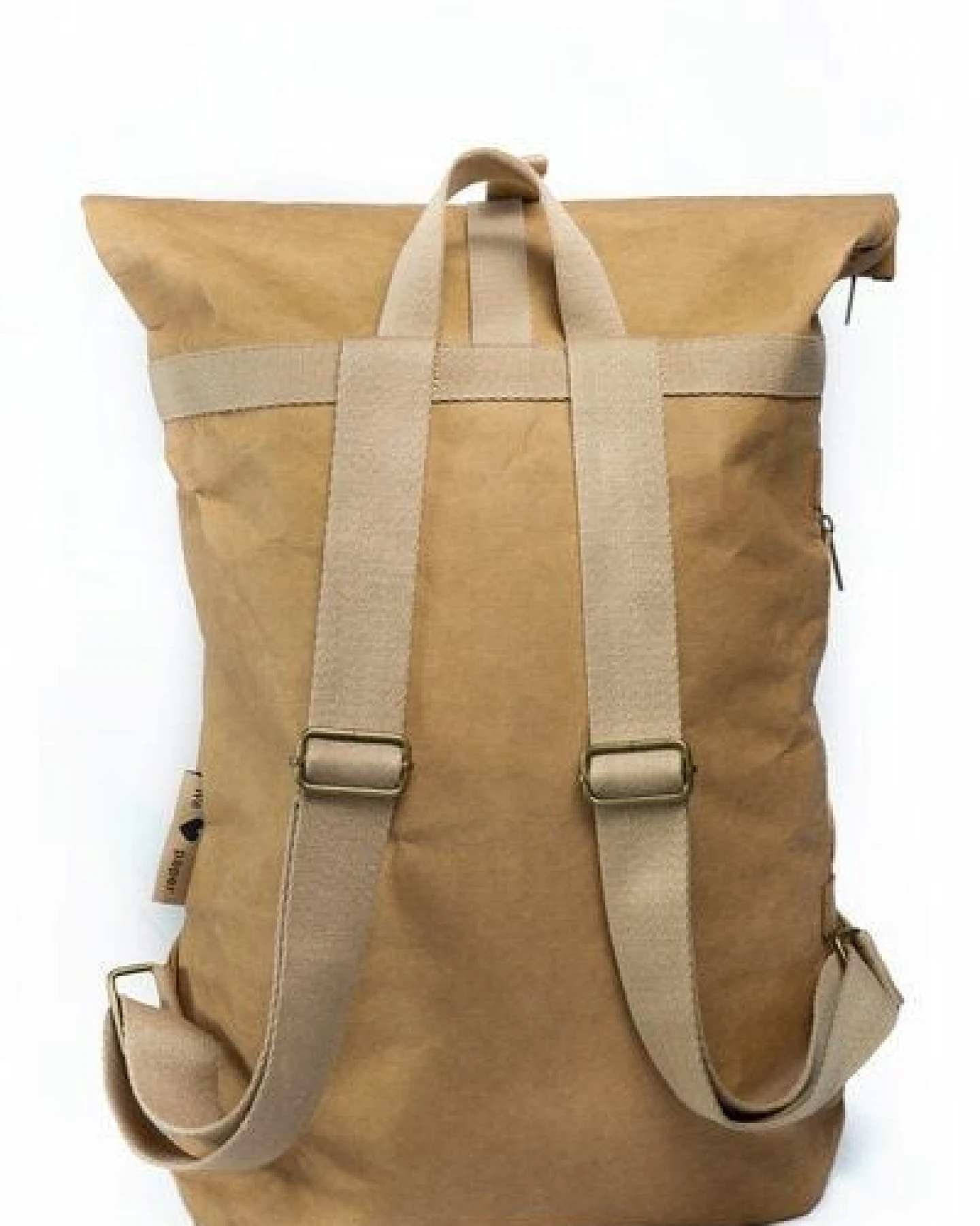 Papero Rucksack aus Papier – Rolltop Rucksack Damen Herren mit Laptopfach – wasserfest & robust – vegan & nachhaltig – minimalistisch – leicht & stylisch – Laptoptasche– Unisex Tagesrucksack 13-25L – Ansicht 3