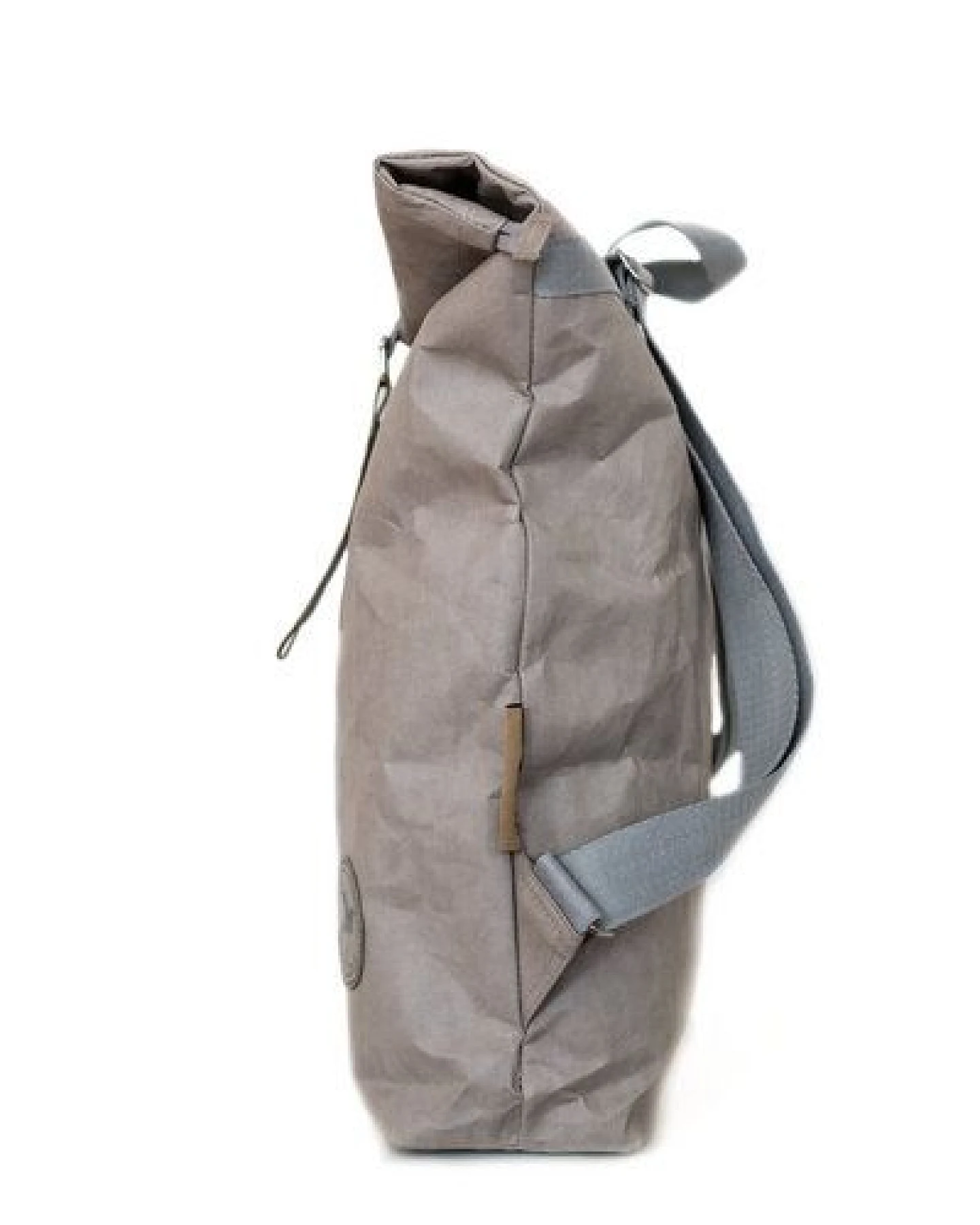 Papero Rucksack aus Papier – Rolltop Rucksack Damen Herren mit Laptopfach – wasserfest & robust – vegan & nachhaltig – minimalistisch – leicht & stylisch – Laptoptasche– Unisex Tagesrucksack 13-25L – Ansicht 2