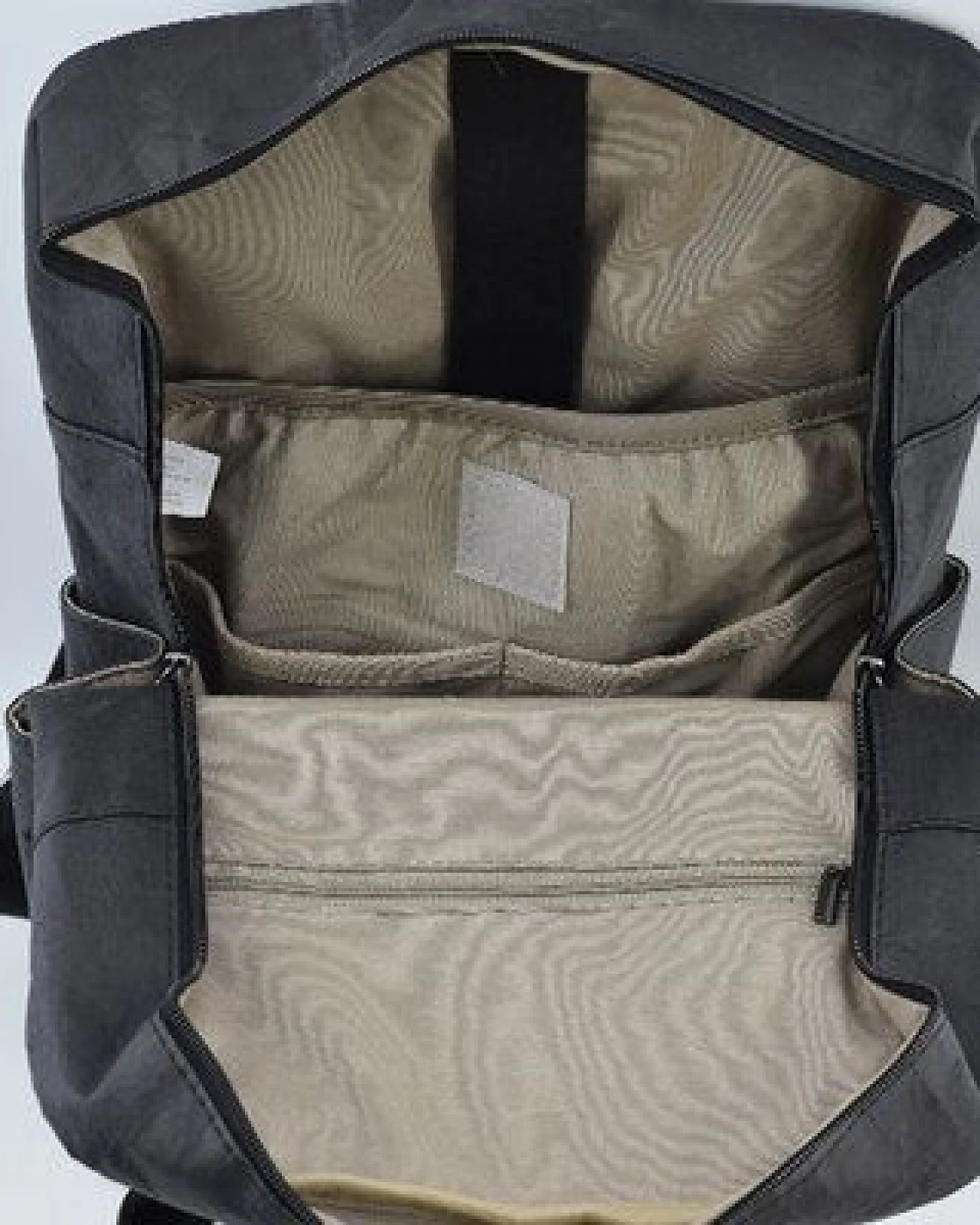PAPERO Rucksack aus Papier robust wasserfest vegan 2 in 1 Handtasche Damen – Ansicht 4