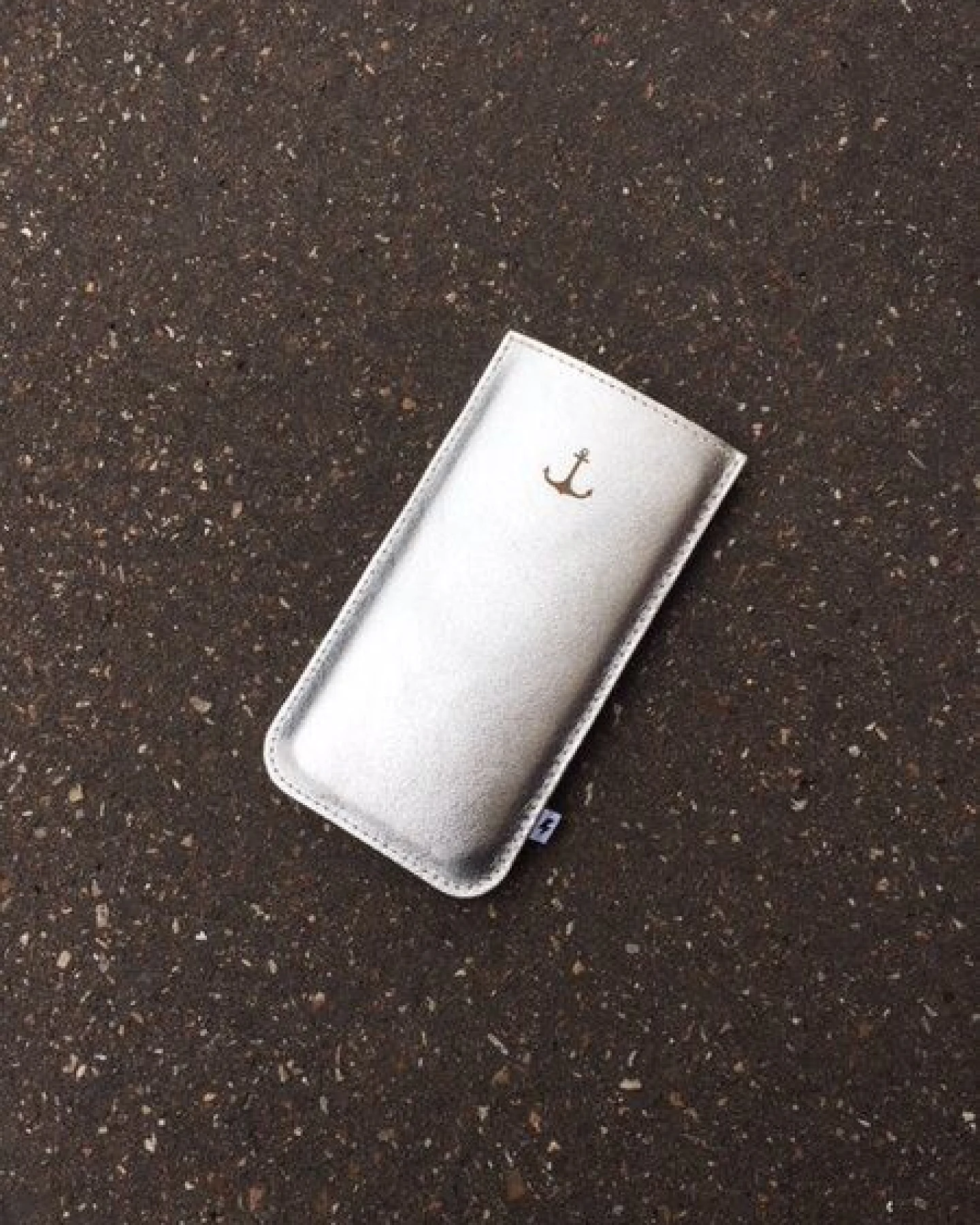 ELEKTROPULLI E L E K T R O P U L L I - Handyhülle für dein iPhone 5, SE ohne Bumper/Case – Ansicht 2