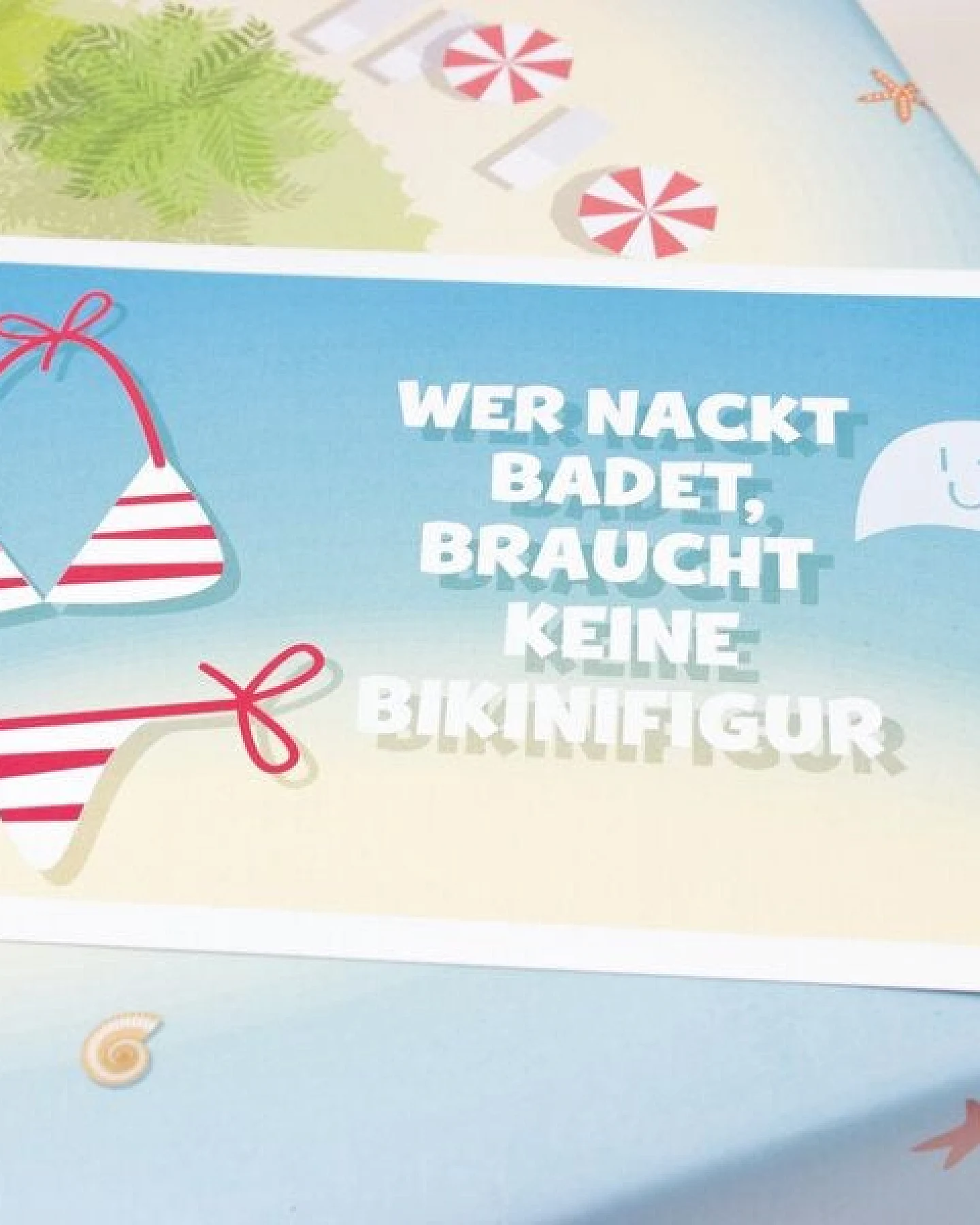 Bow & Hummingbird Postkarte Bikinifigur – Ansicht 2