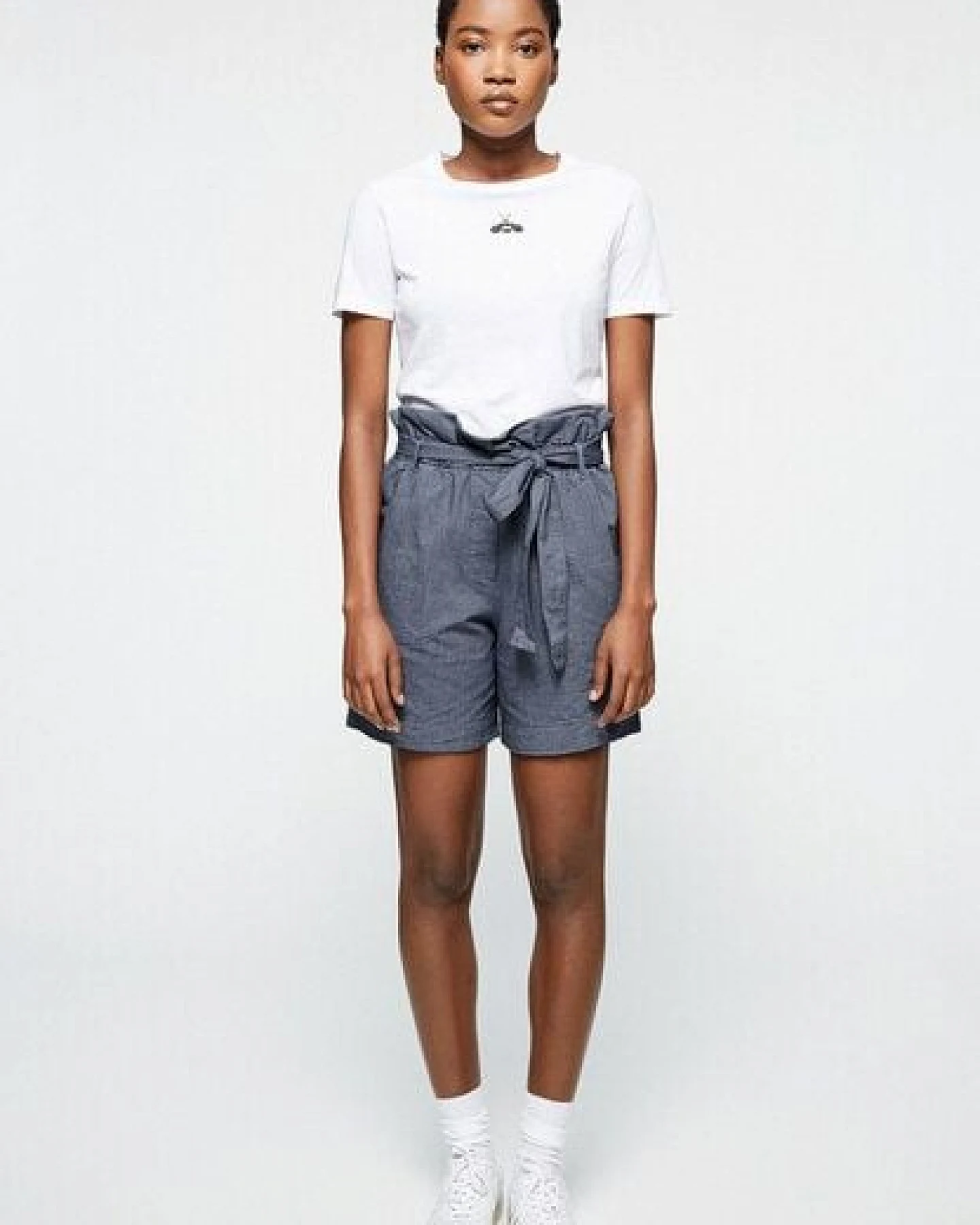ARMEDANGELS TAABITHA CHAMBRAY - Damen Shorts aus Bio-Baumwolle – Ansicht 4