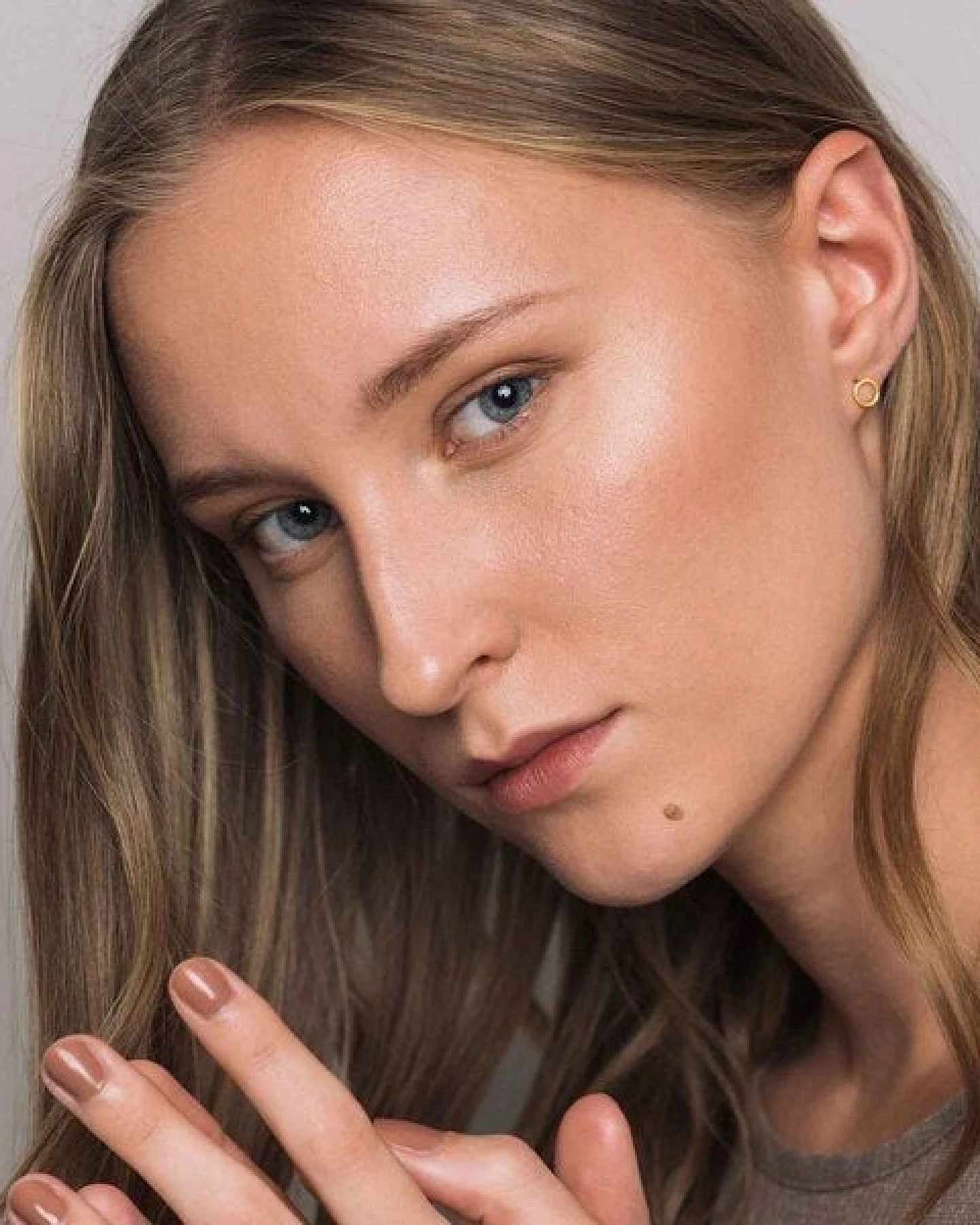 fejn jewelry Ohrstecker 'satin circle' – Ansicht 2