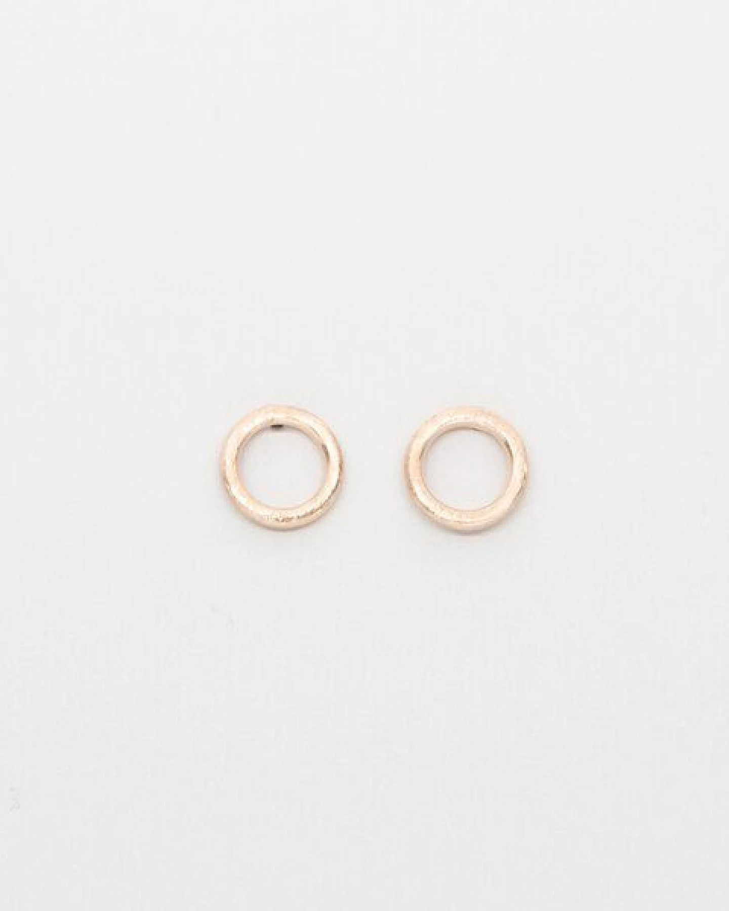fejn jewelry Ohrstecker 'satin circle' – Ansicht 4