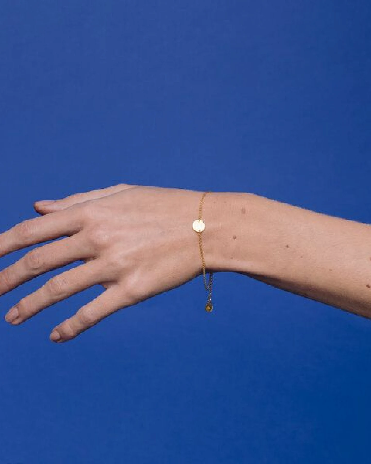 fejn jewelry Armband 'disc' – Ansicht 2