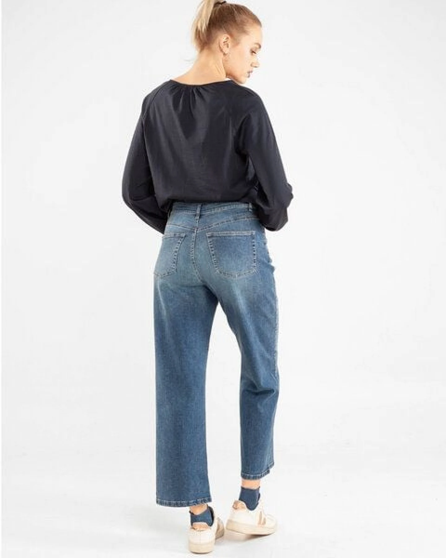 Alma & Lovis Jeans aus Bio-Baumwolle – Ansicht 4