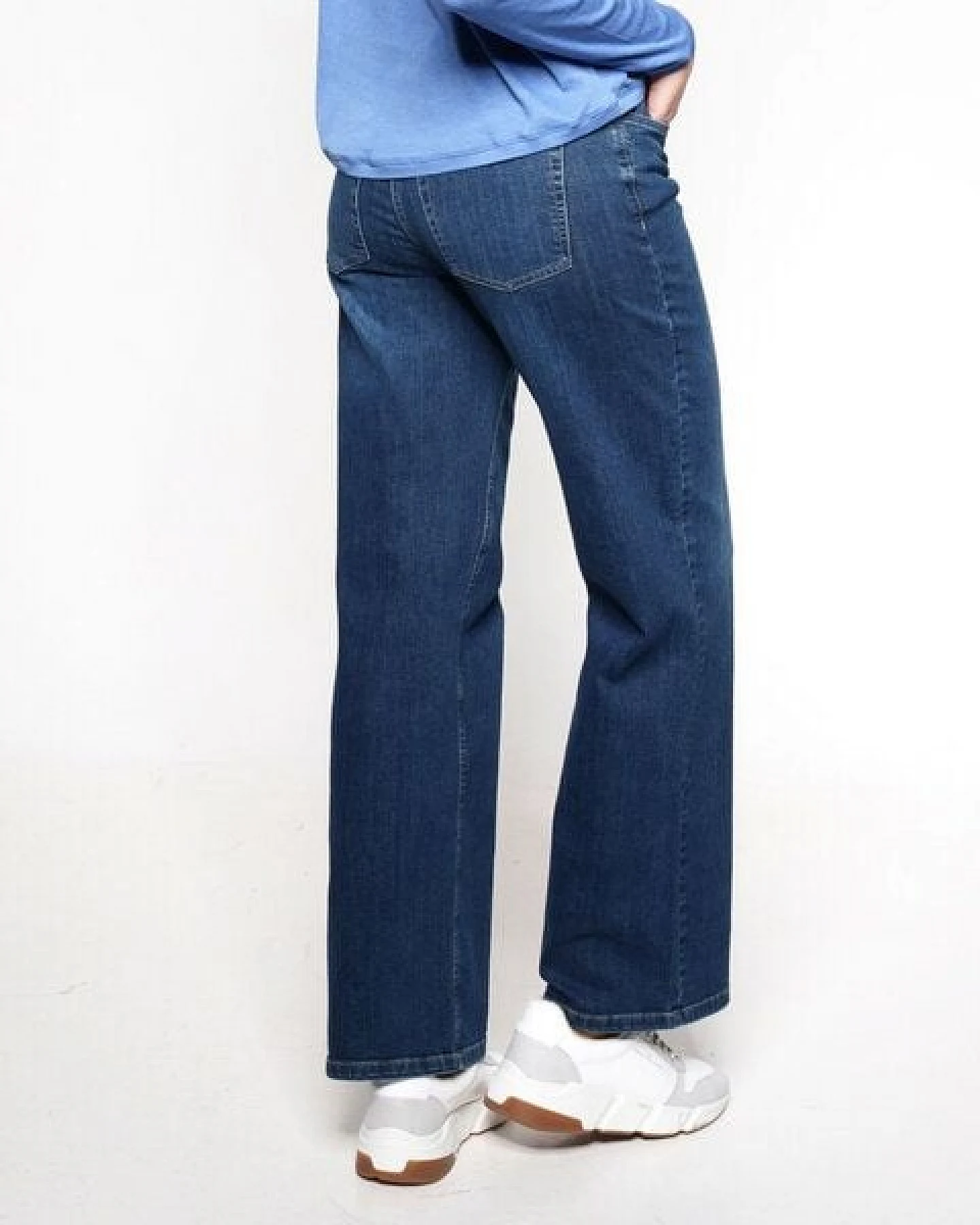 Alma & Lovis Jeans aus Bio-Baumwolle – Ansicht 4