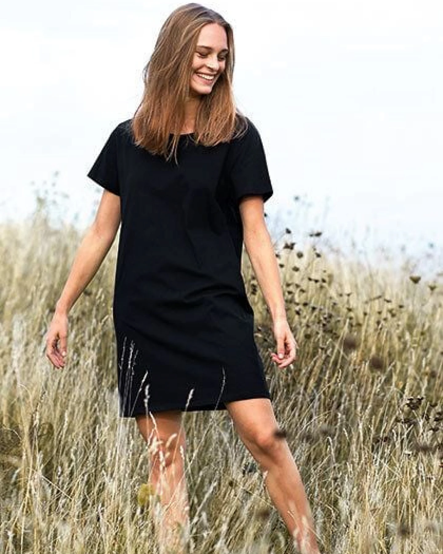 Neutral® Damen T-Shirt von Neutral Bio Baumwolle Lang Lounge Shirt – Ansicht 2