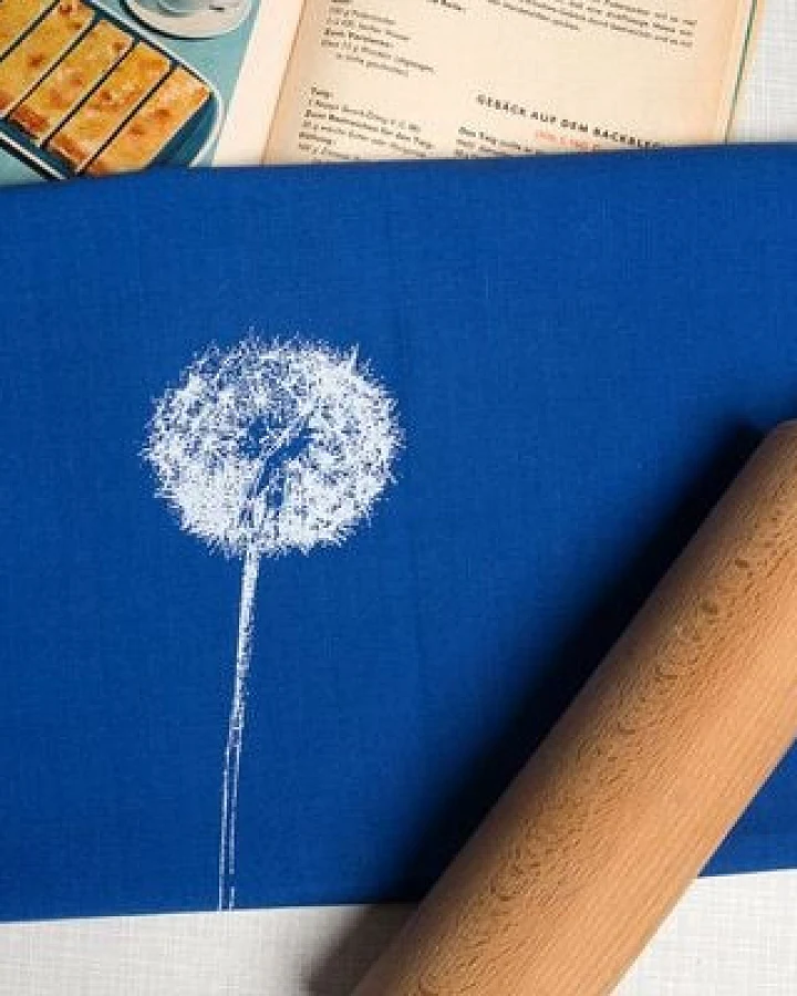 Hirschkind Handgewebtes Geschirrtuch "Pusteblume", petrol