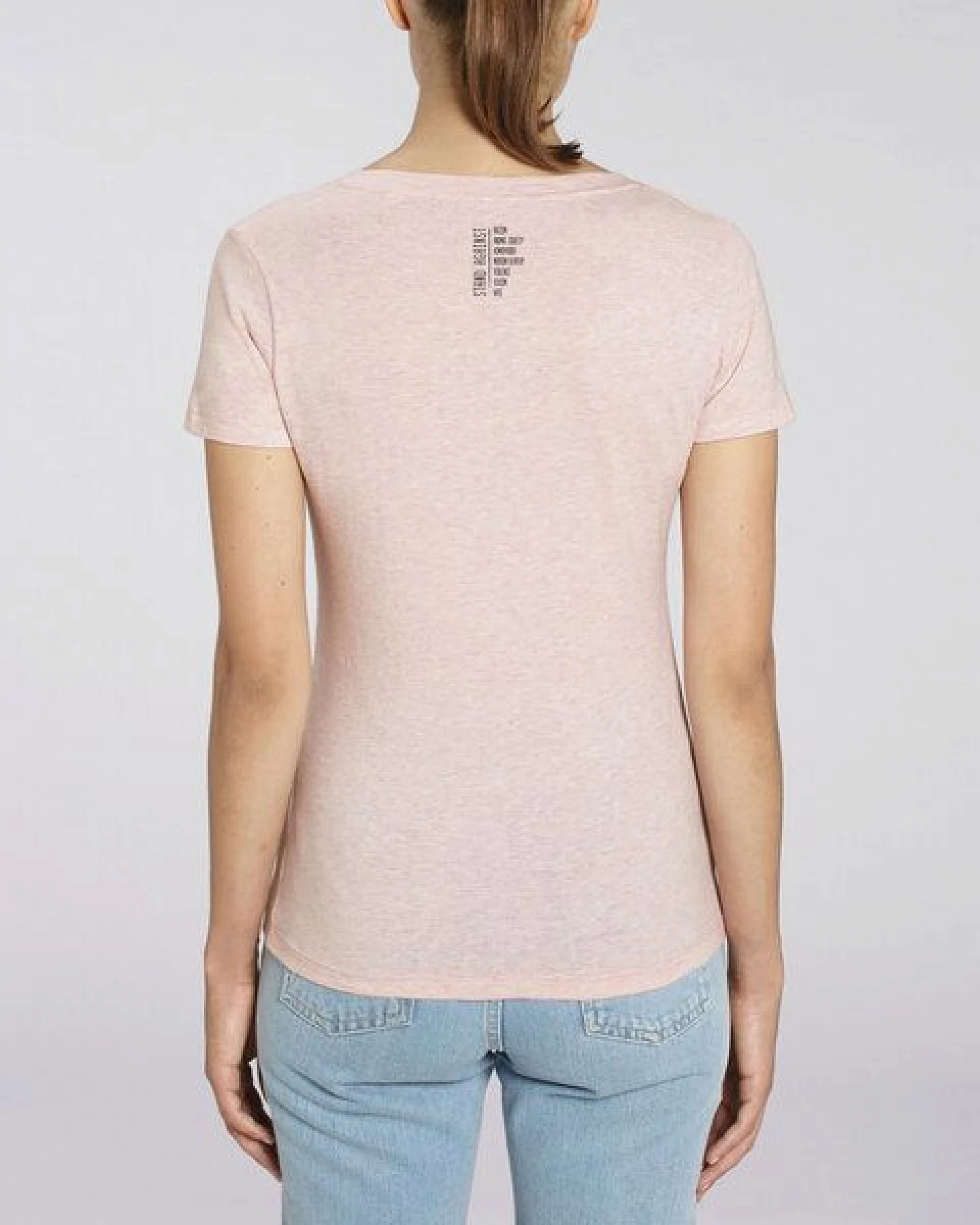 Human Family Damen T-Shirt mit V-Ausschnitt "Evolution - Stand Against" in 4 Farben aus Bio-Baumwolle – Ansicht 3