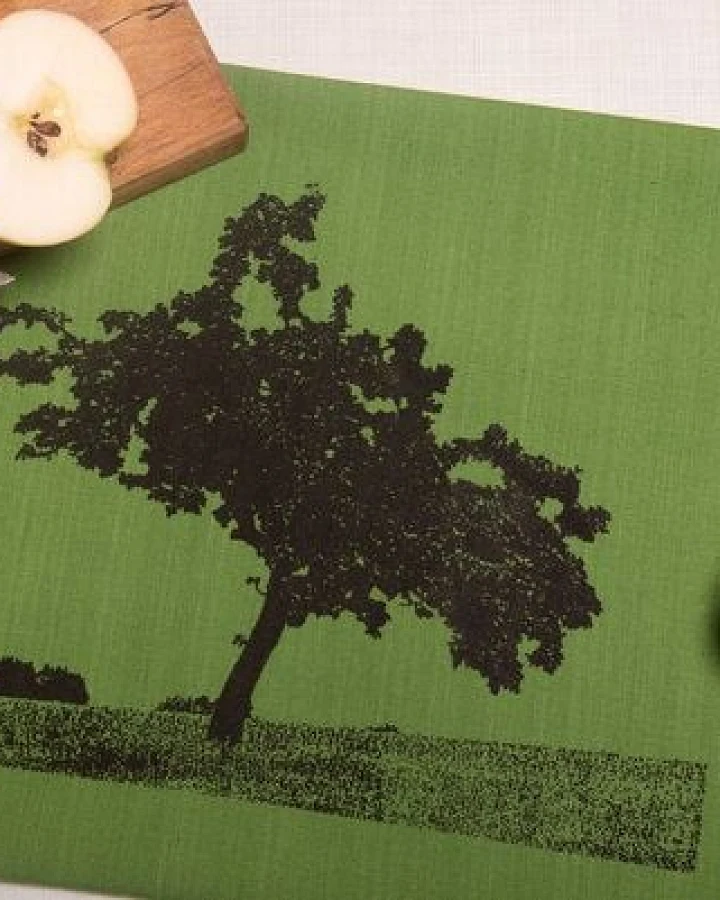 Hirschkind Bio & Fair-Trade-Geschirrtuch "Apfelbaum"