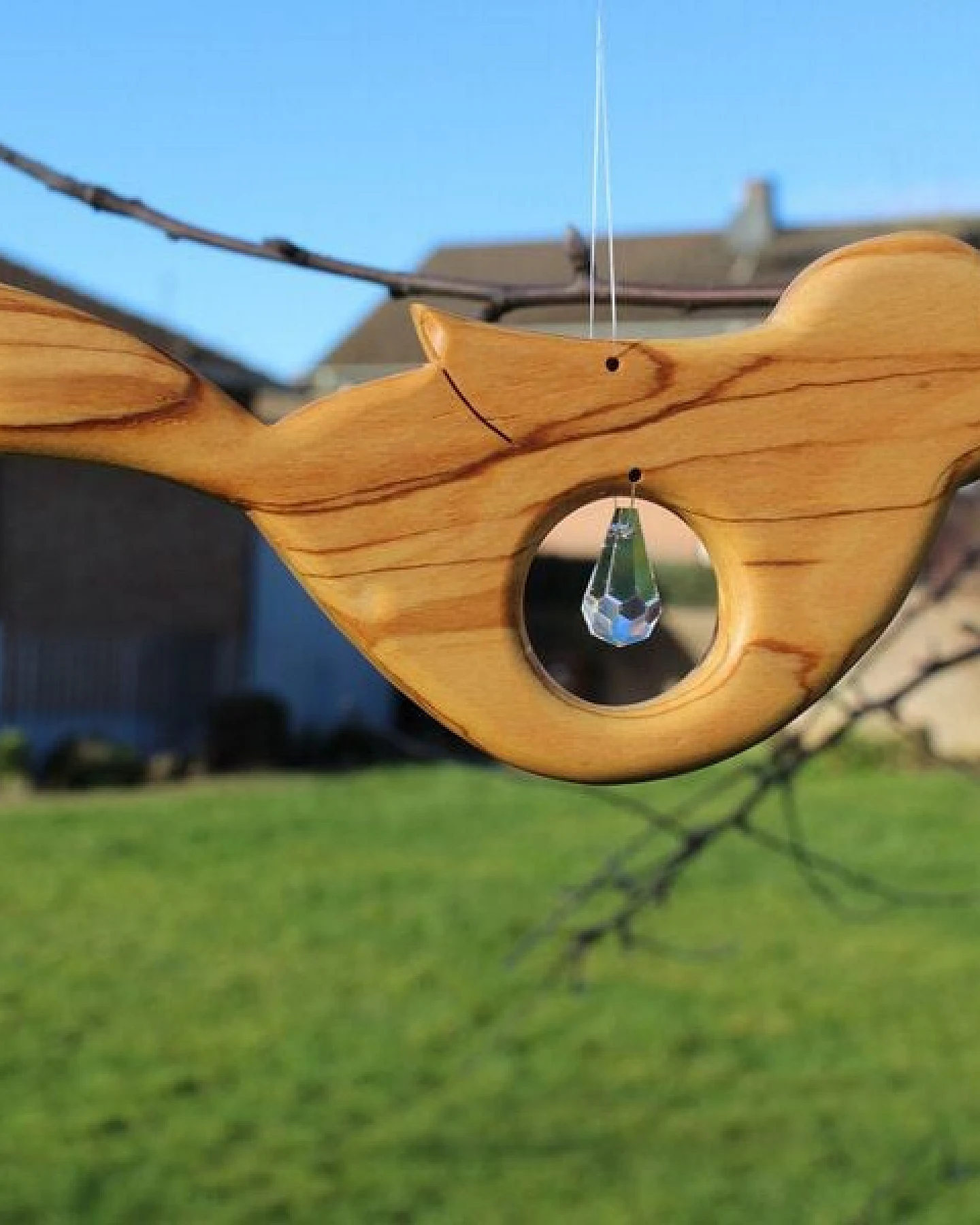 Mitienda Shop Fensterdeko Vogel aus Holz mit Bleikristall Zapfen – Ansicht 3
