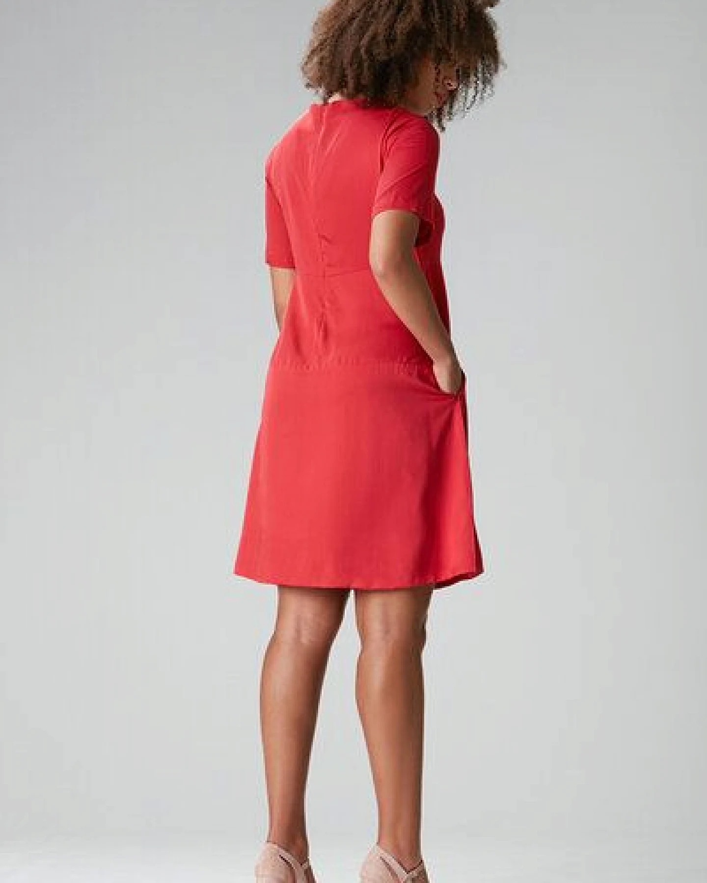 Studio Hertzberg Sommerkleid "LOO-LAA" aus Tencel – Ansicht 3