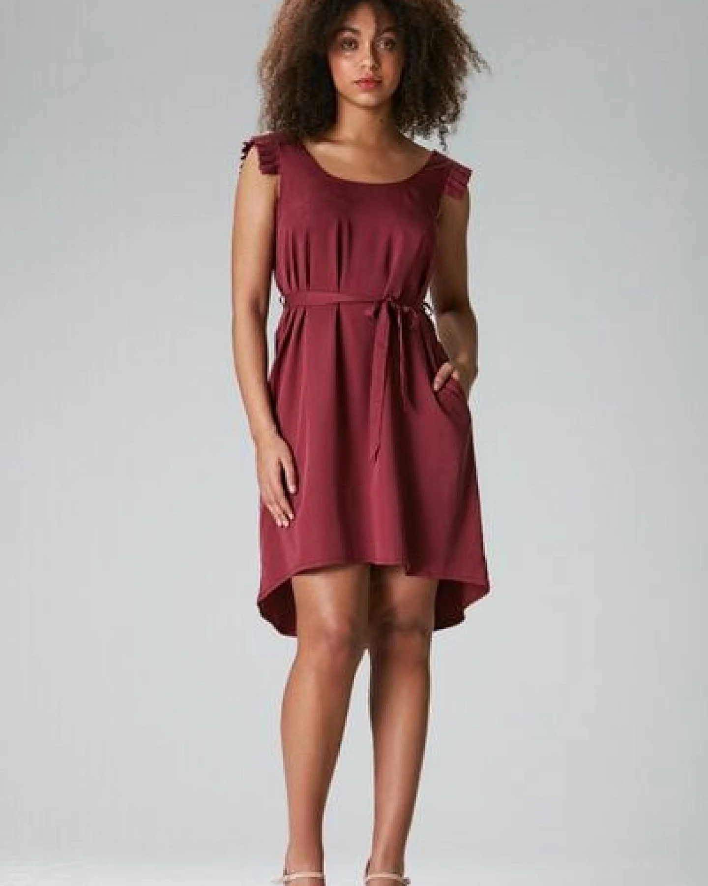 Studio Hertzberg MET-TTE Kleid - Knielanges Kleid mit gerafften Ärmeln – Ansicht 3