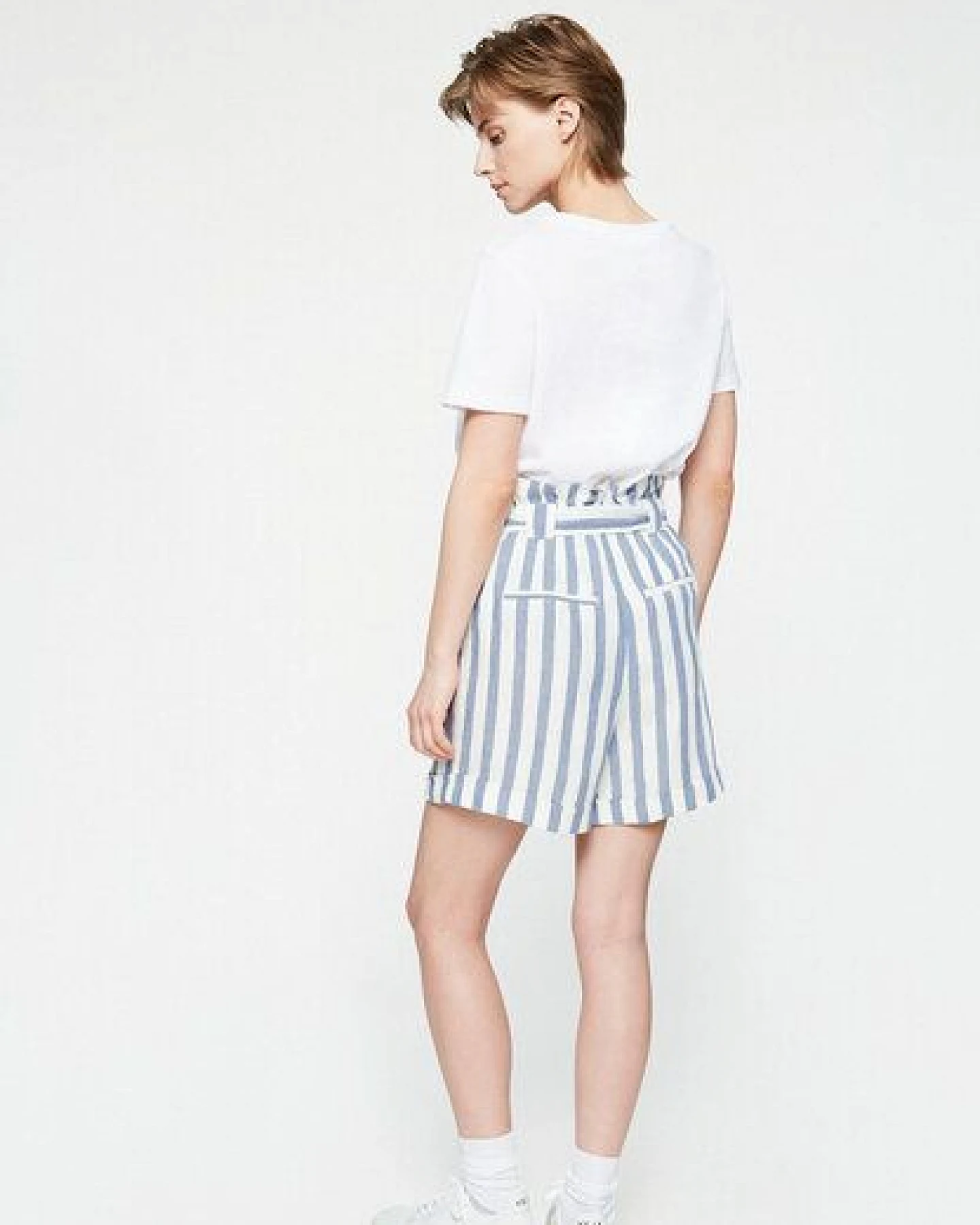 ARMEDANGELS ELIAA BLOCK STRIPE - Damen Shorts aus Bio-Leinen – Ansicht 2