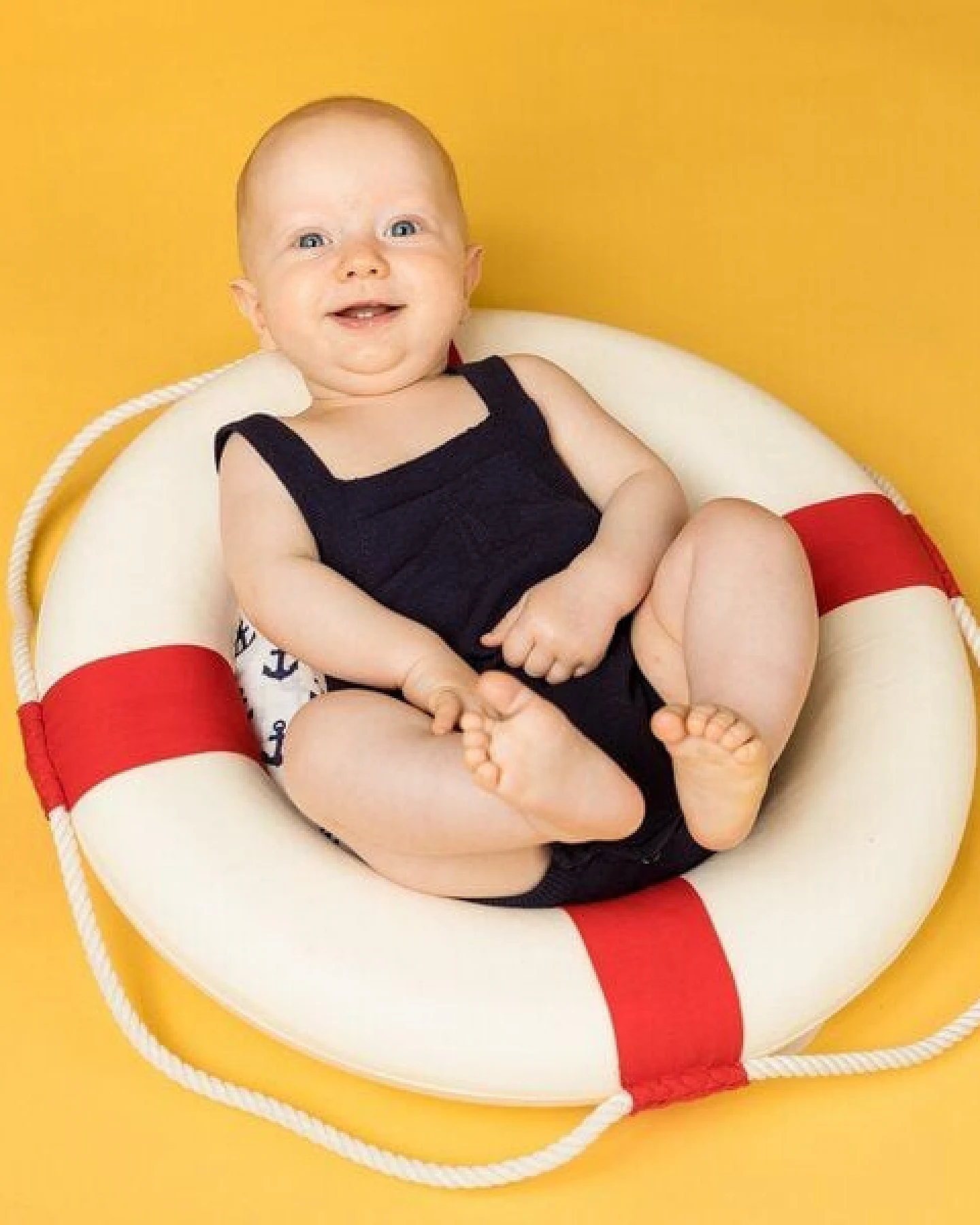 sense-organics Dumas, Baby Strickbody mit Latz – Ansicht 2
