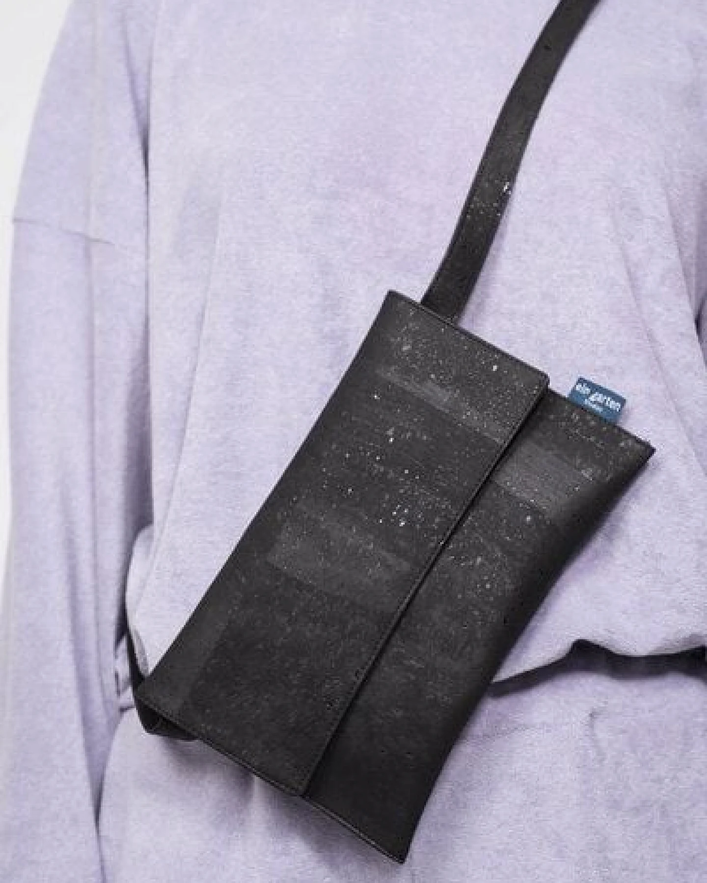 ein garten Studios Bauchtasche -Hipbag Clap- aus Kork – Ansicht 4