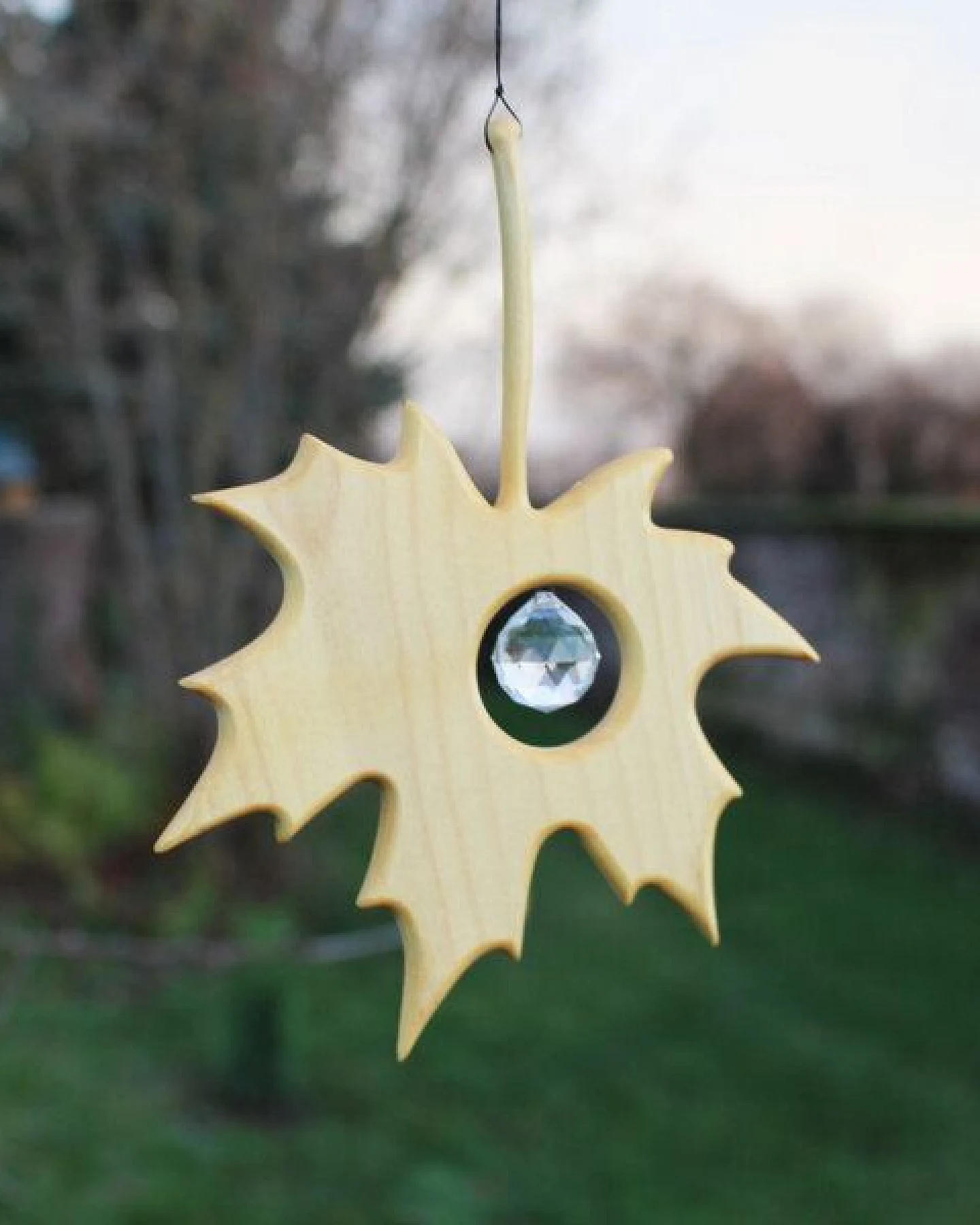 Mitienda Shop Fensterdeko - Ahornblatt mit Swarovski Kristall – Ansicht 2