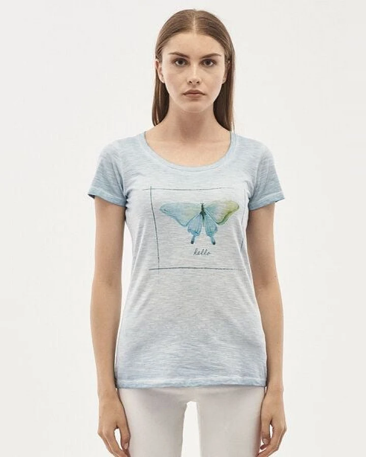 ORGANICATION Garment Dyed T-Shirt aus Bio-Baumwolle mit Schmetterling-Print