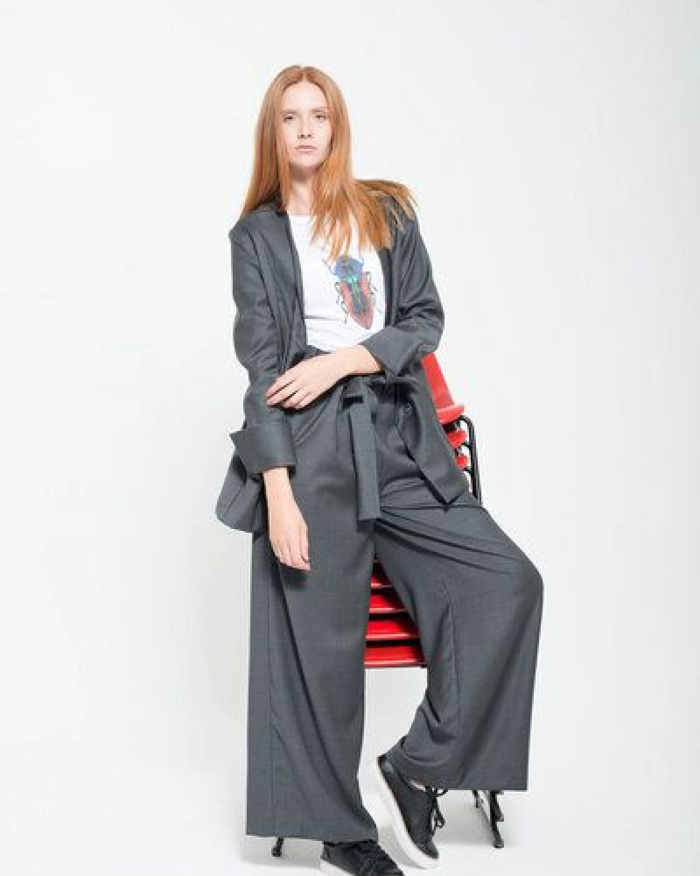 Yuna Miray Lang geschnittener Blazer/Jacke mit Manschette "Blazer Yuna" schwarz und anthrazit – Ansicht 4