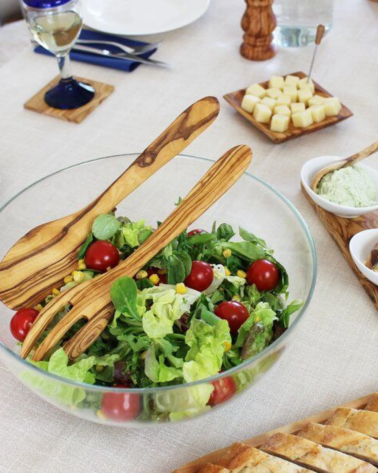 Mitienda Shop Salatbesteck aus Holz – Ansicht 3