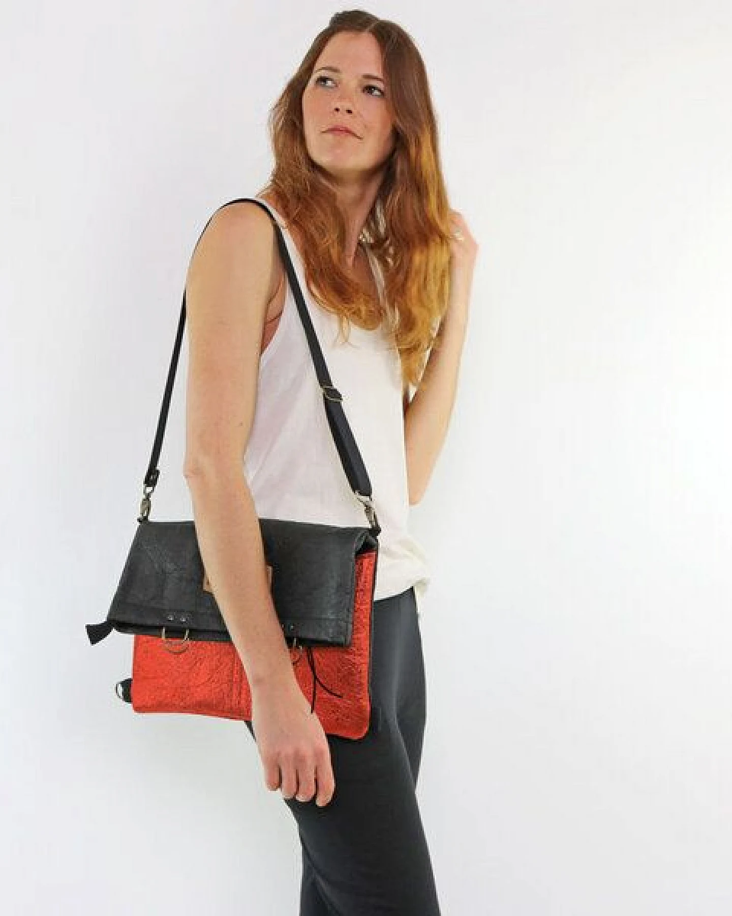 GARY MASH RACHEL Allrounder-Tasche aus Piñatex Ananasleder – Ansicht 3
