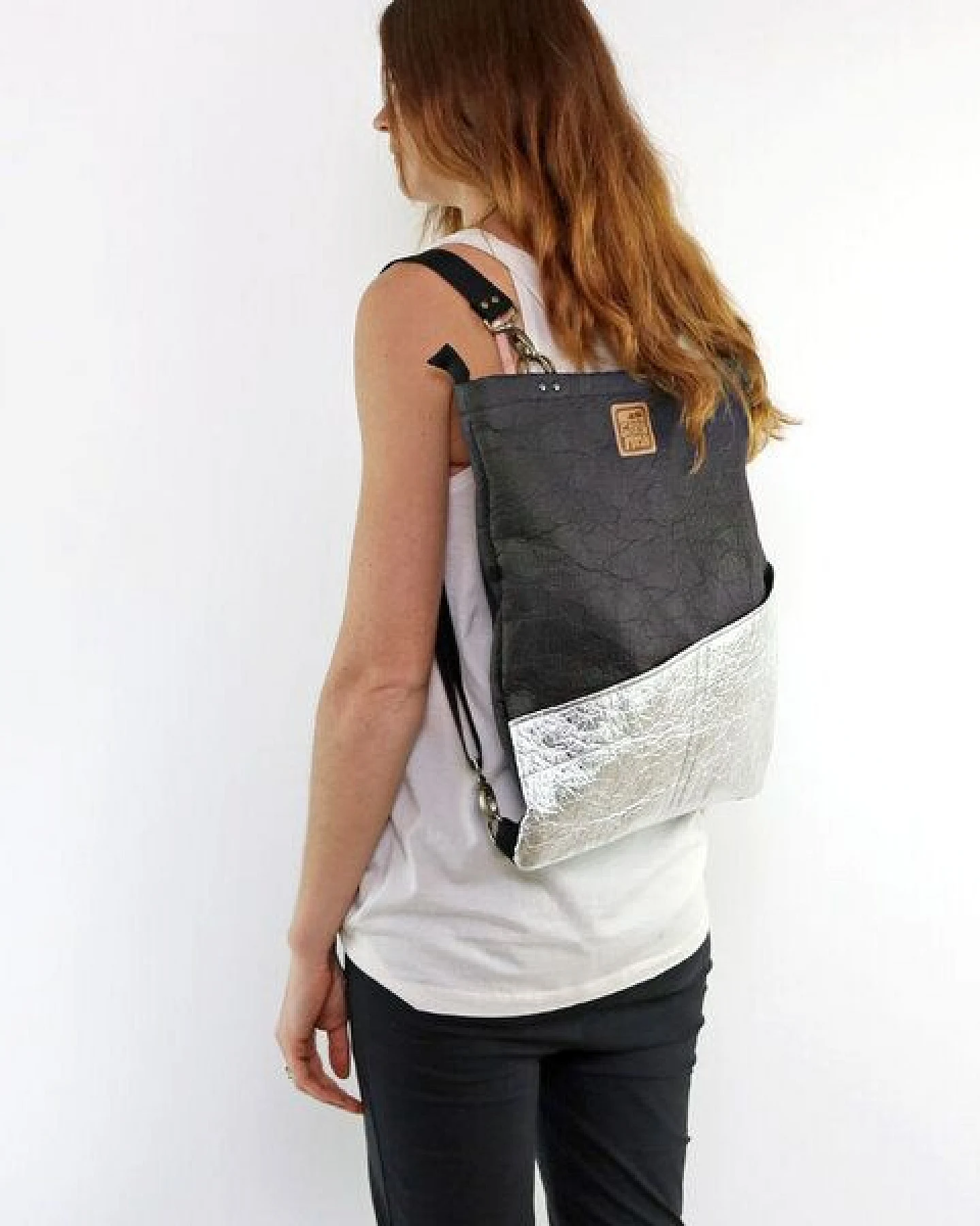 GARY MASH RACHEL Allrounder-Tasche aus Piñatex Ananasleder – Ansicht 3