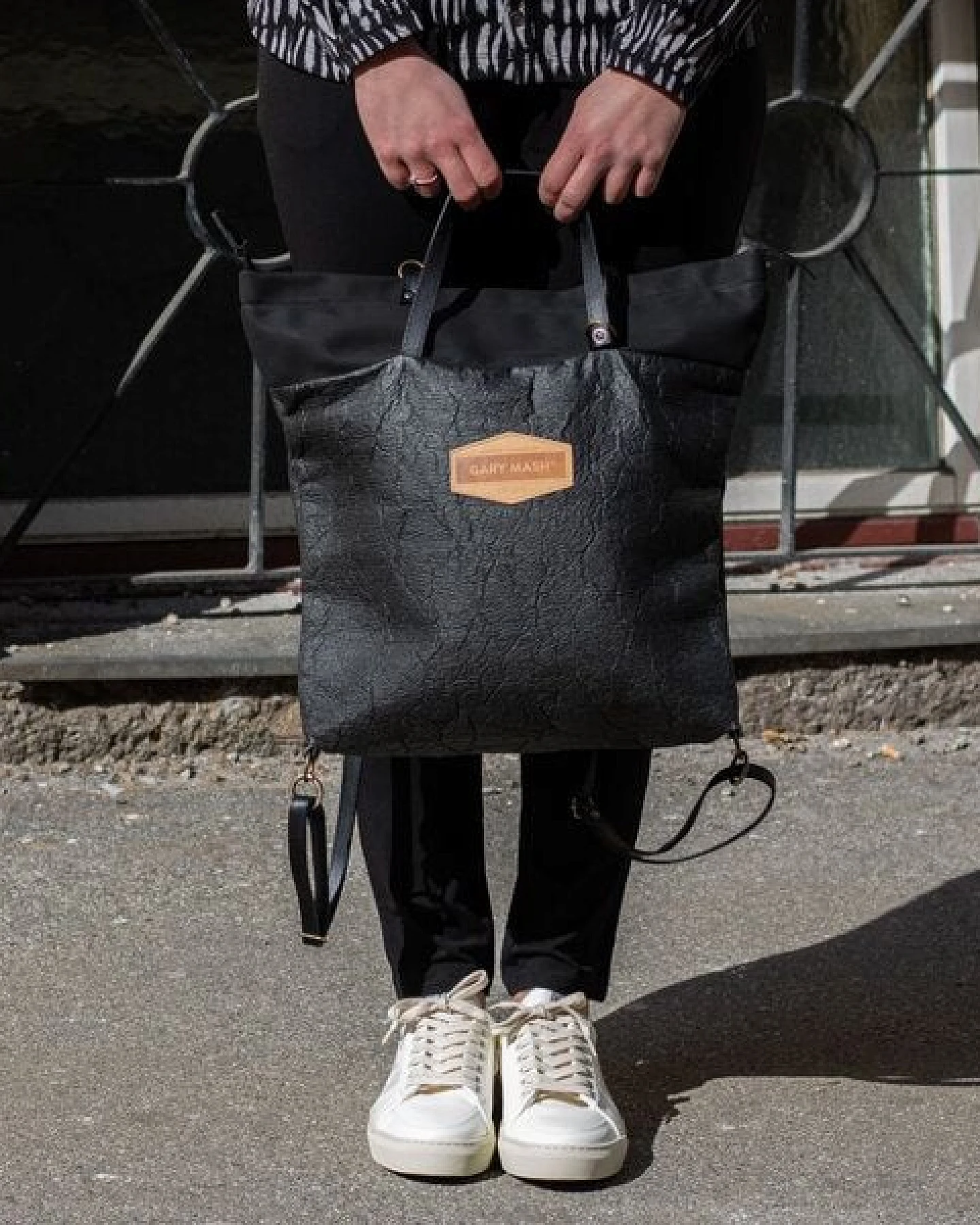 GARY MASH JANE Allroundertasche aus Ananasleder Piñatex – Ansicht 2