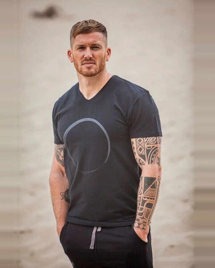 Renegade Guru Yoga Tee Zen