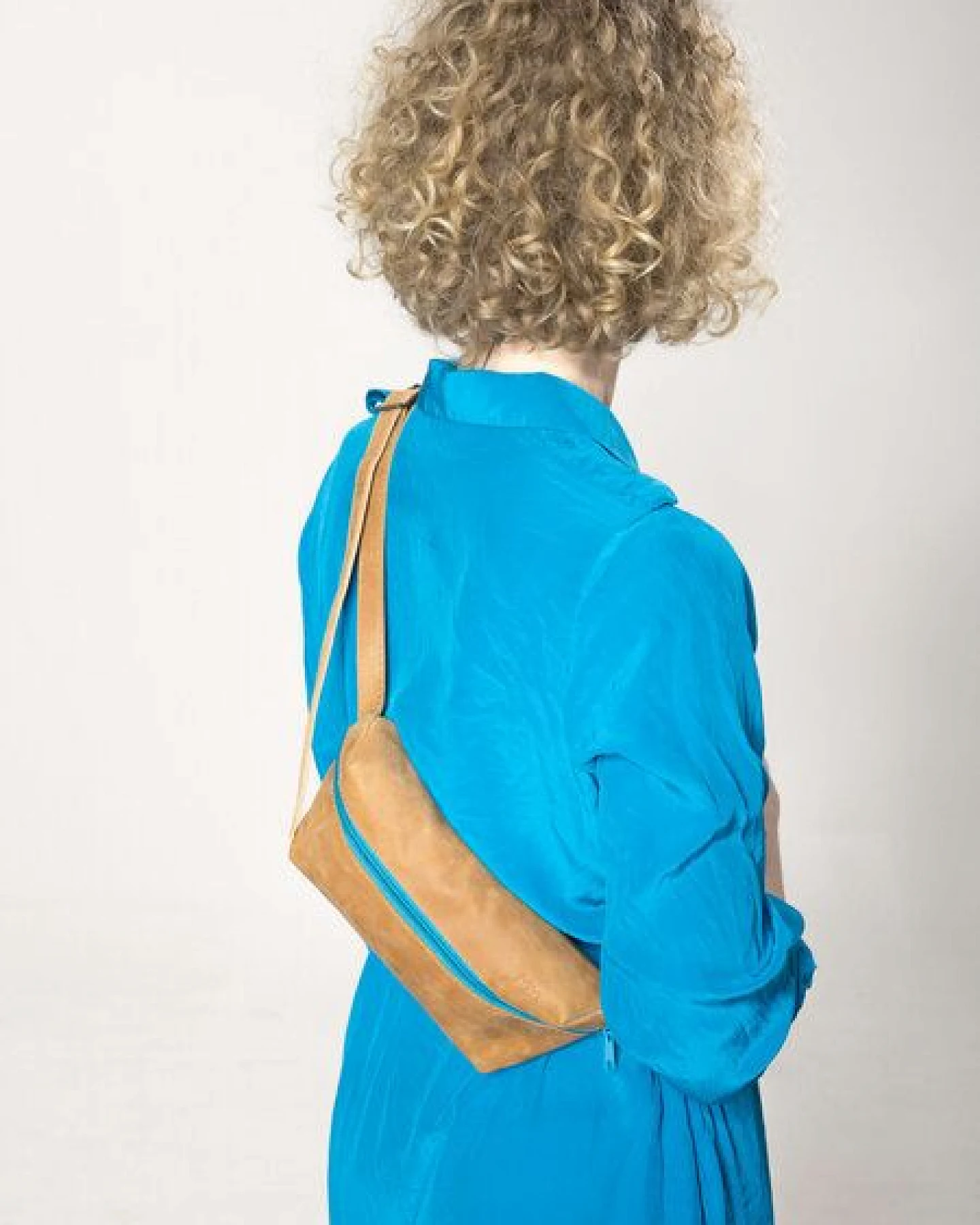 monday market Bauchtasche Luca aus Pull-Up-Leder – Ansicht 3
